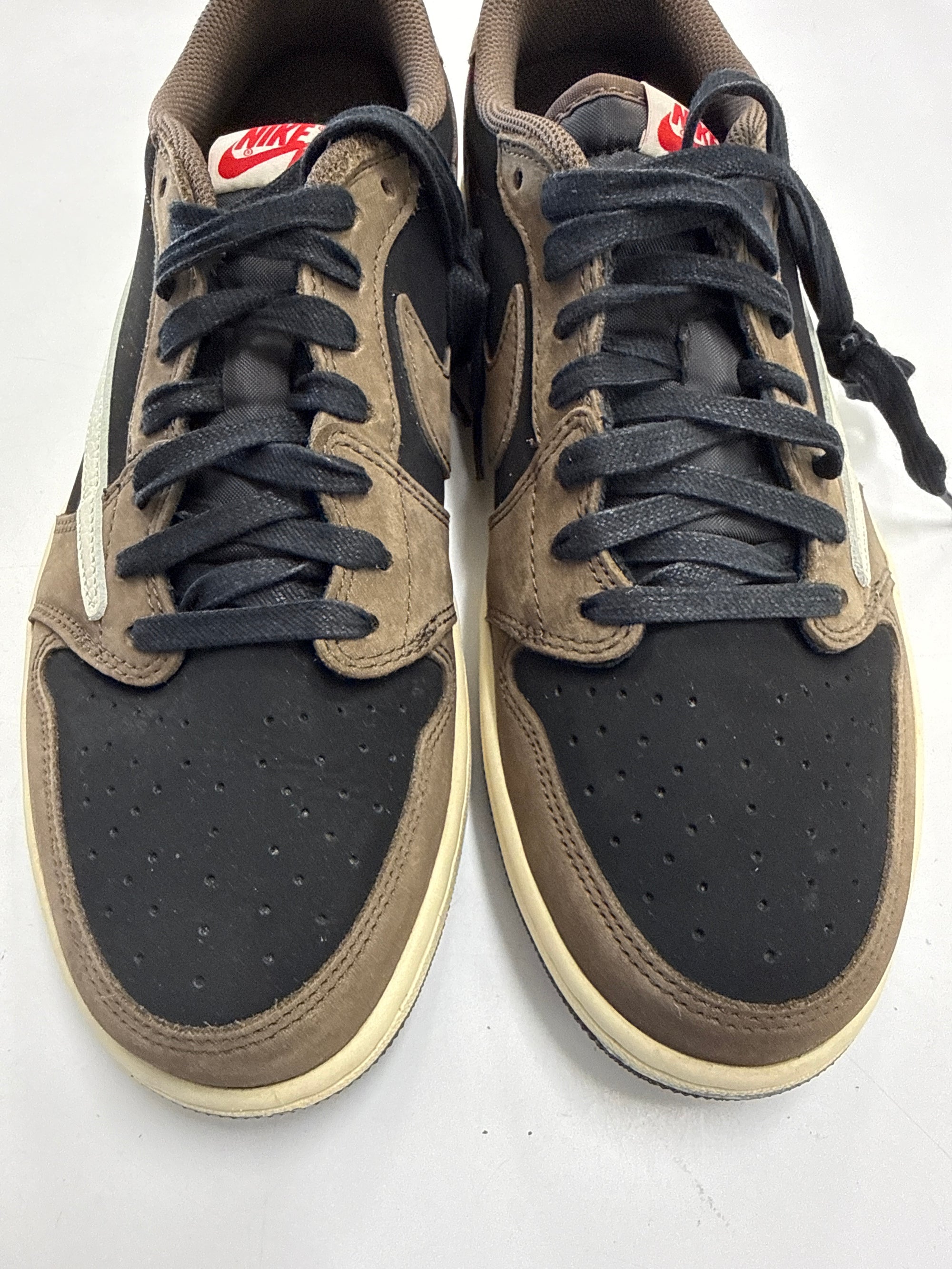 AIR JORDAN 1 LOW TRAVIS SCOTT MOCHA - SIZE 11 (WORN) - SUPER CLEAN