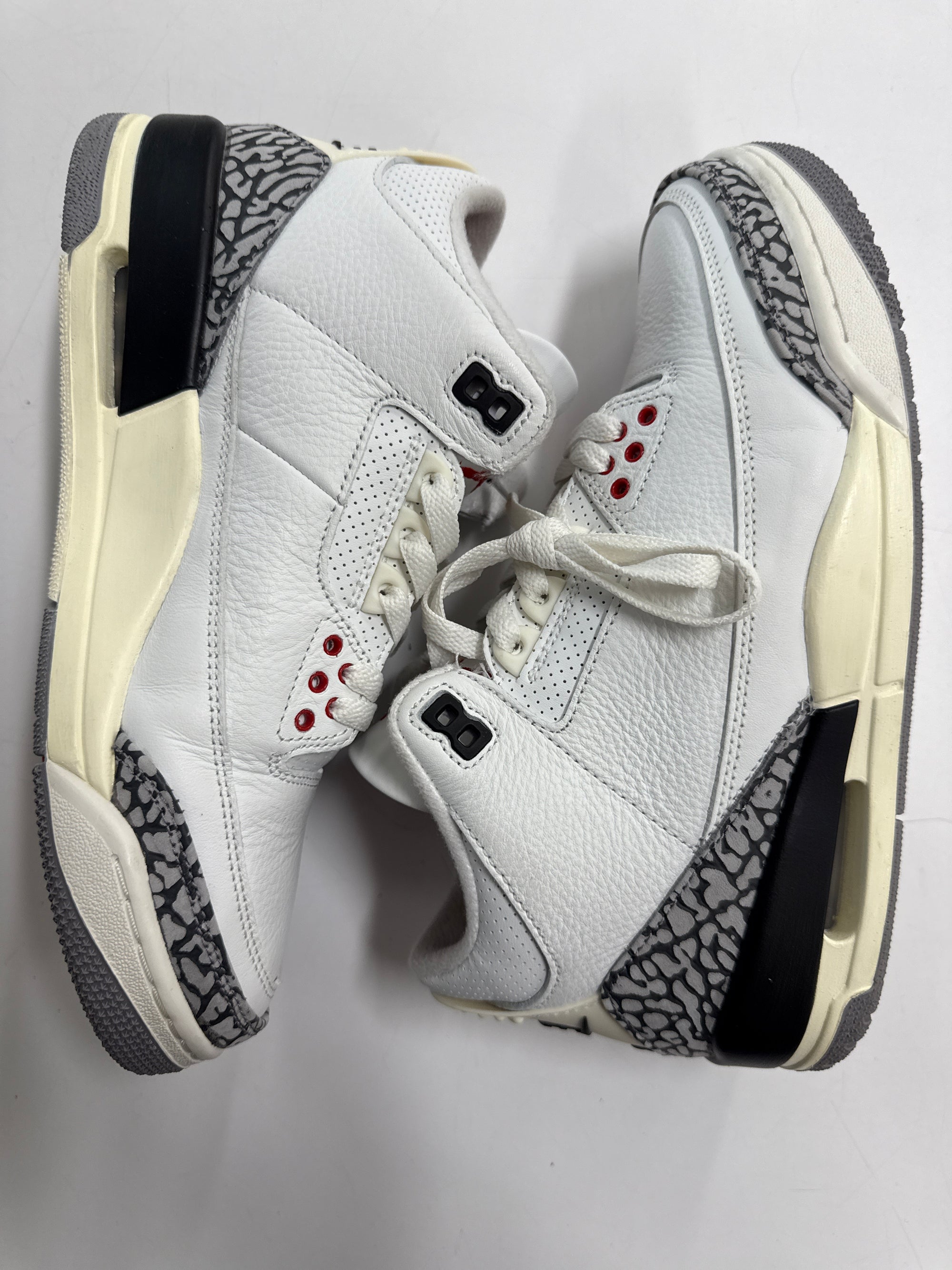 AIR JORDAN 3 WHITE CEMENT REIMAGINED - SIZE 7.5 (WORN)
