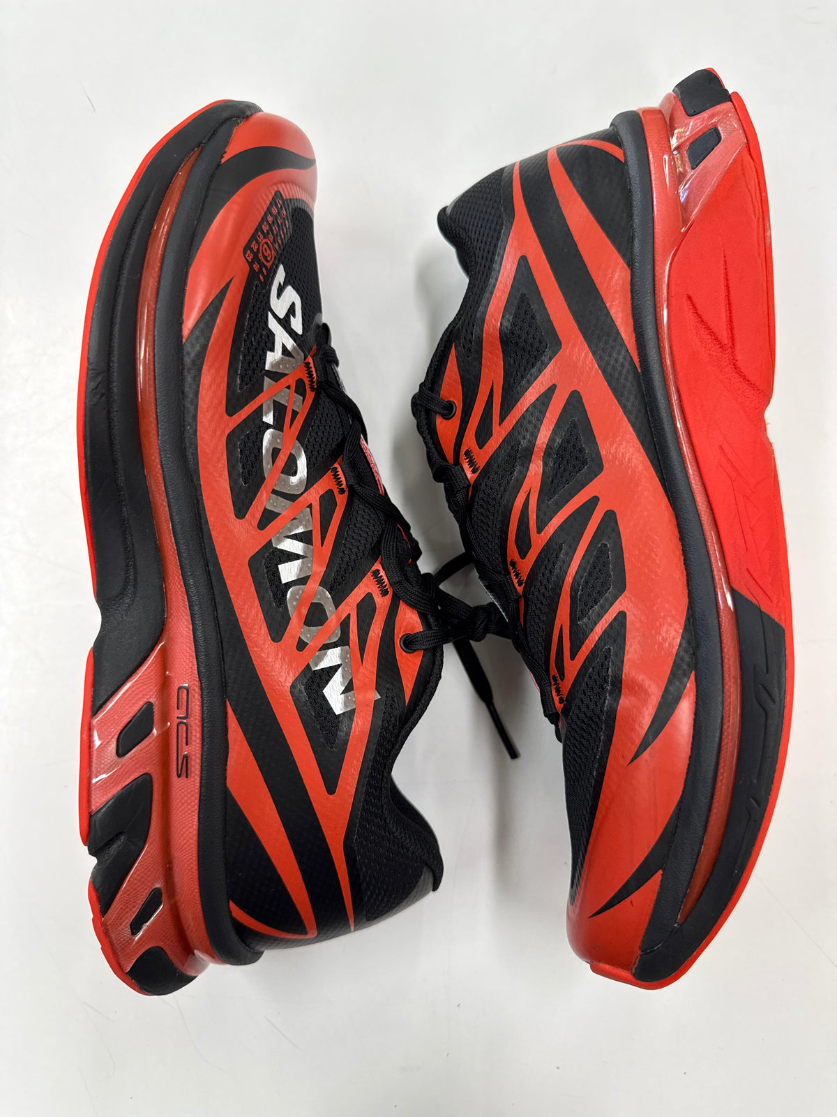 SALOMON XT-MM-6 MARGIELA BLACK CHERRY TOMATO - SIZE 10.5 (WORN)
