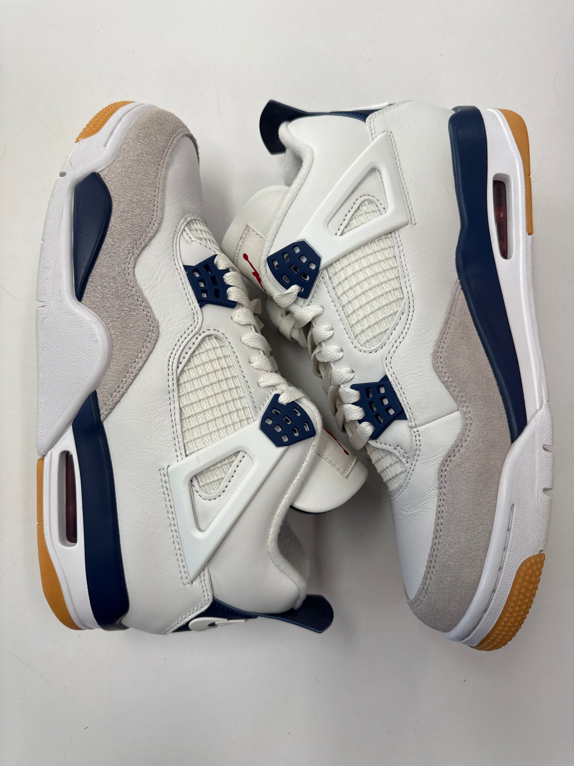 AIR JORDAN 4 NAVY SB - SIZE 9.5 (WORN)