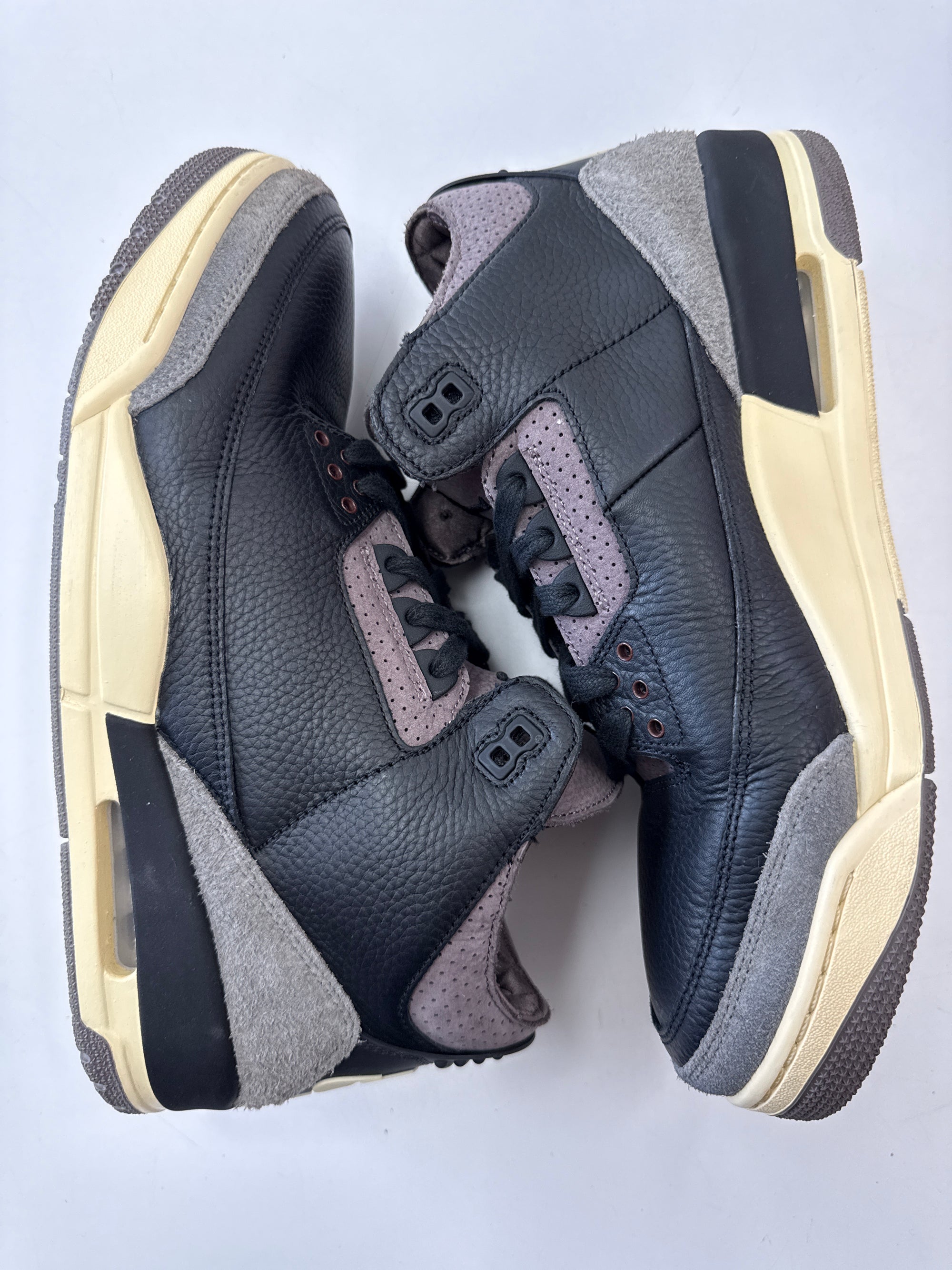 WMNS AIR JORDAN 3 A MA WHILE YOU WERE SLEEPING - SIZE W13.5 M12 (WORN)
