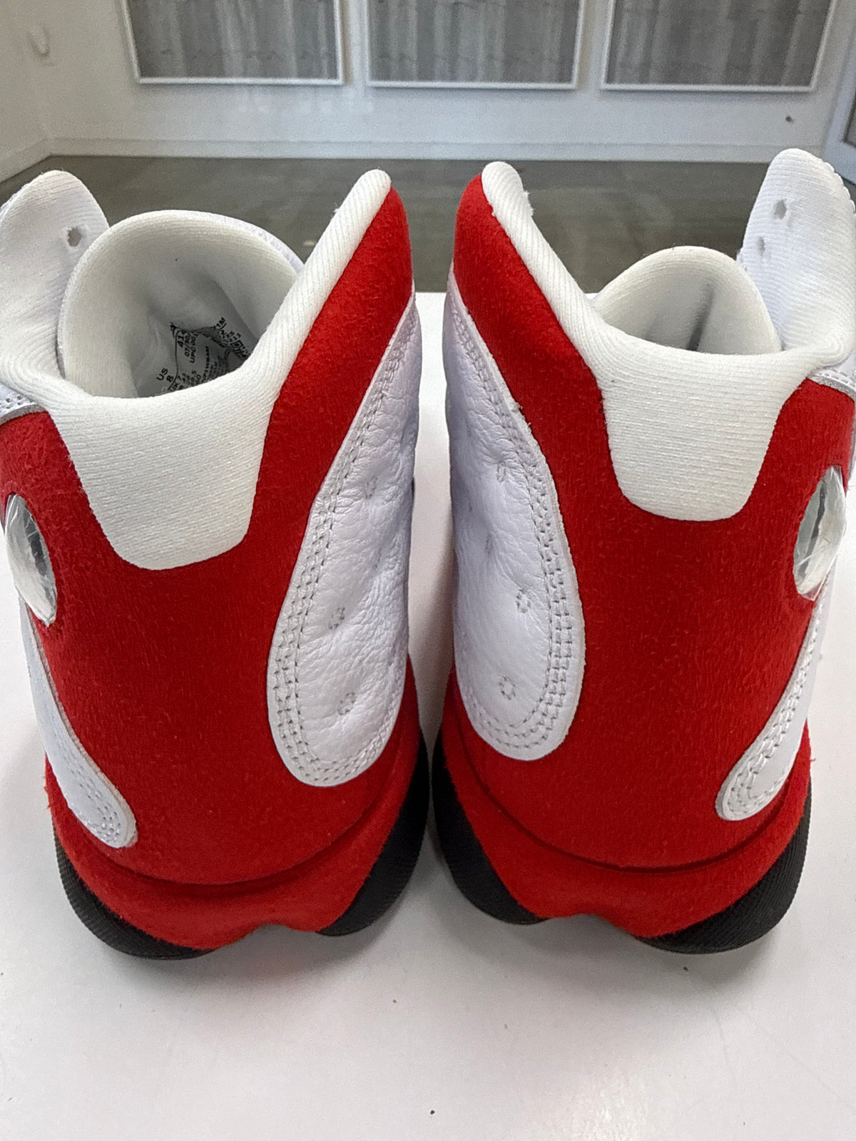 AIR JORDAN 13 OG CHICAGO 2026 - SIZE 8 (WORN)