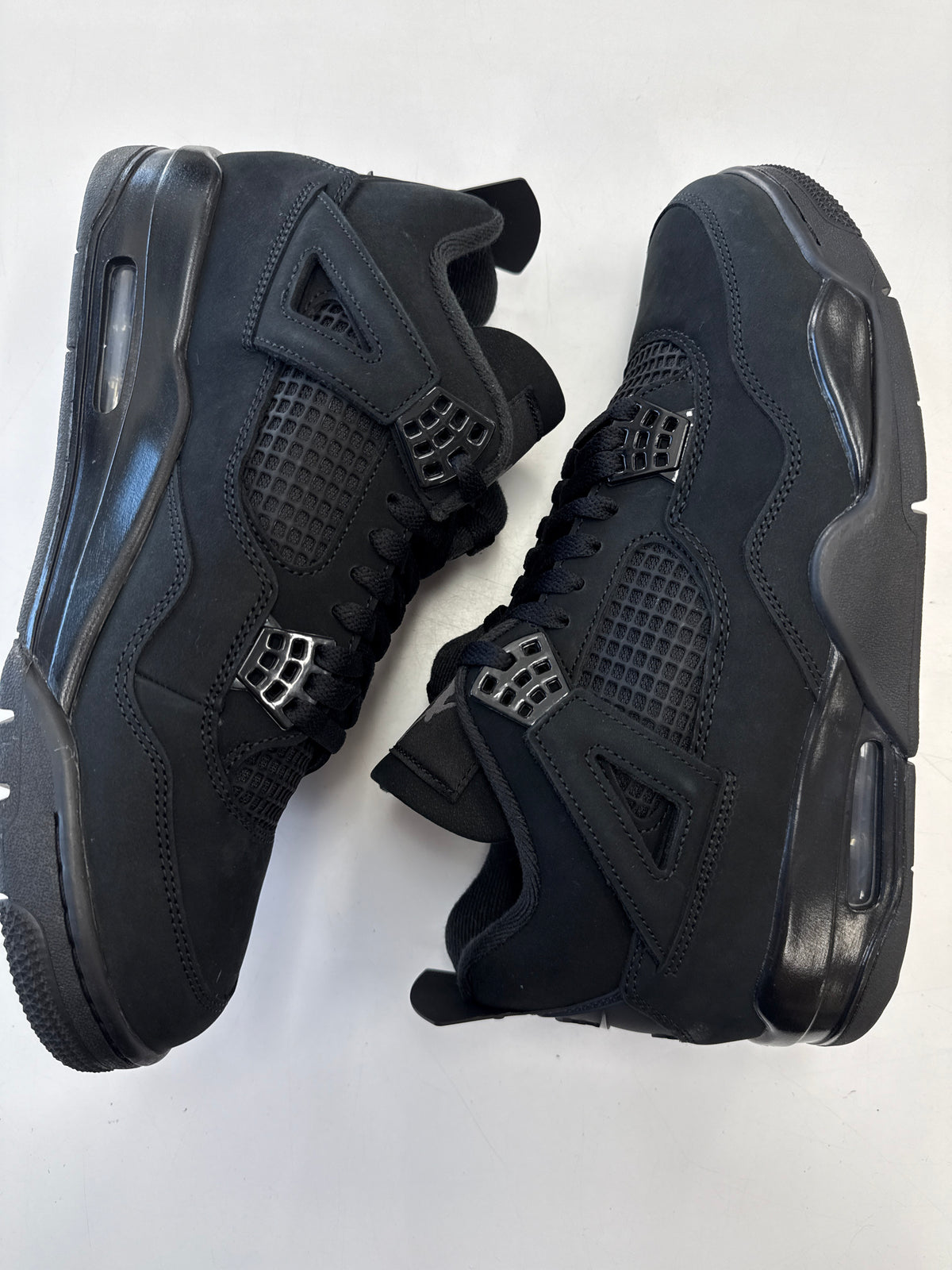 AIR JORDAN 4 BLACK CAT 2025 - SIZE 10 (WORN) - SUPER CLEAN