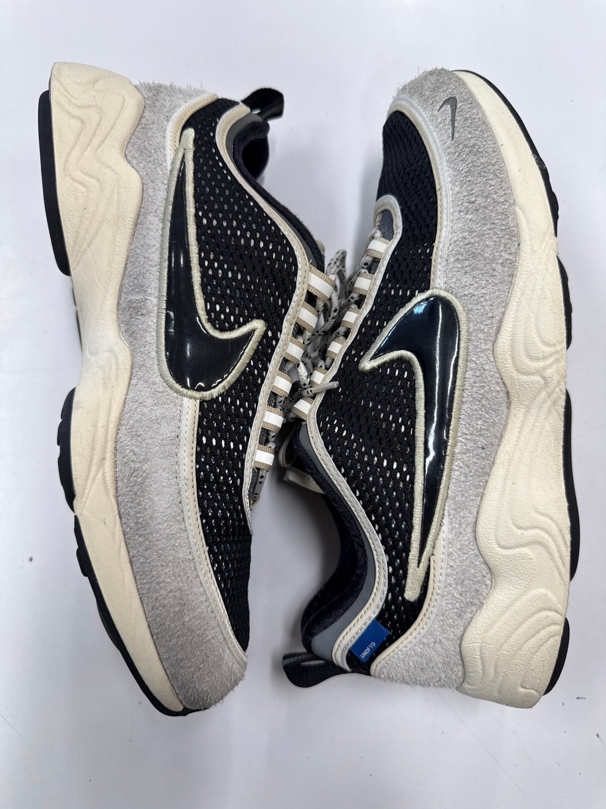 AIR ZOOM SPIRIDON - SIZE 11 (WORN)