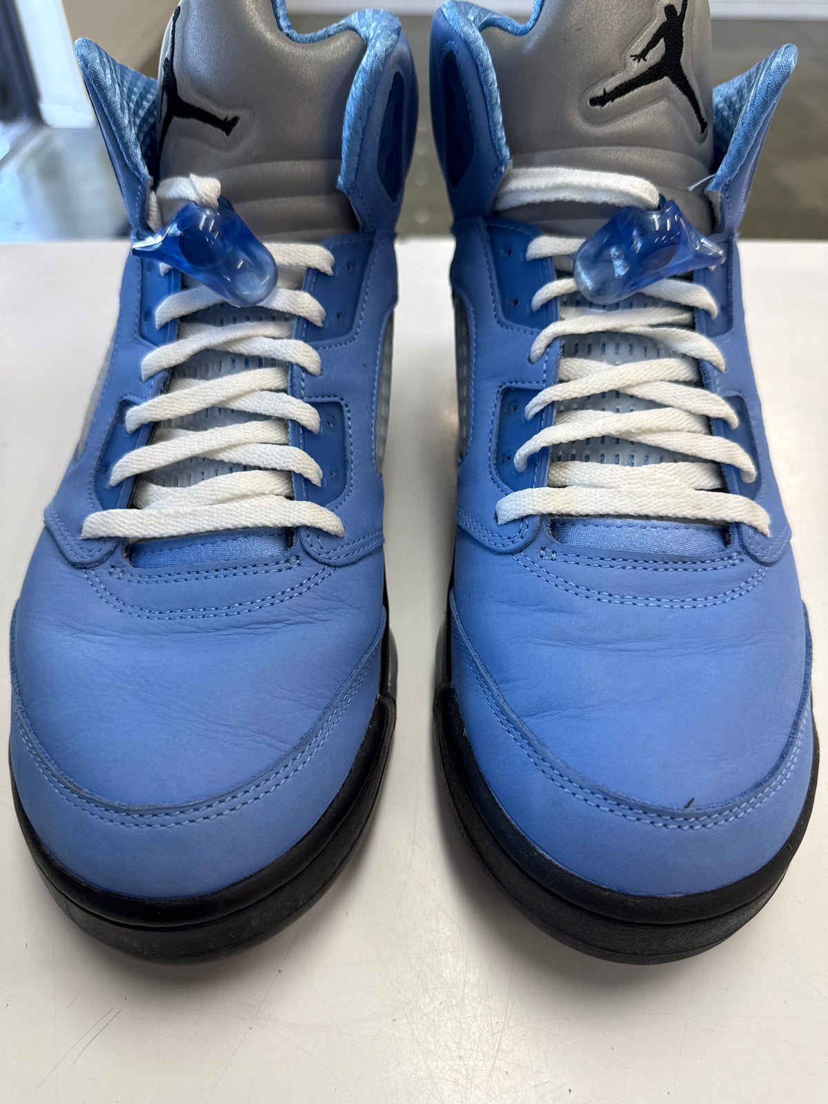 AIR JORDAN 5 UNC UNIVERSITY BLUE - SIZE 12 (WORN)