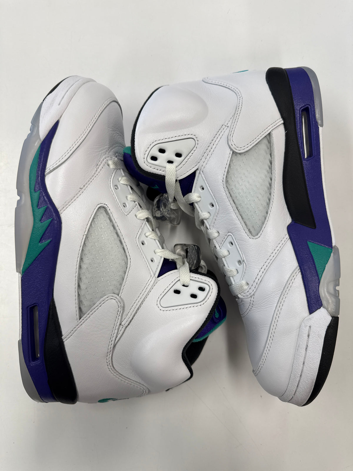 AIR JORDAN 5 GRAPE 2025 - SIZE 10 (WORN)