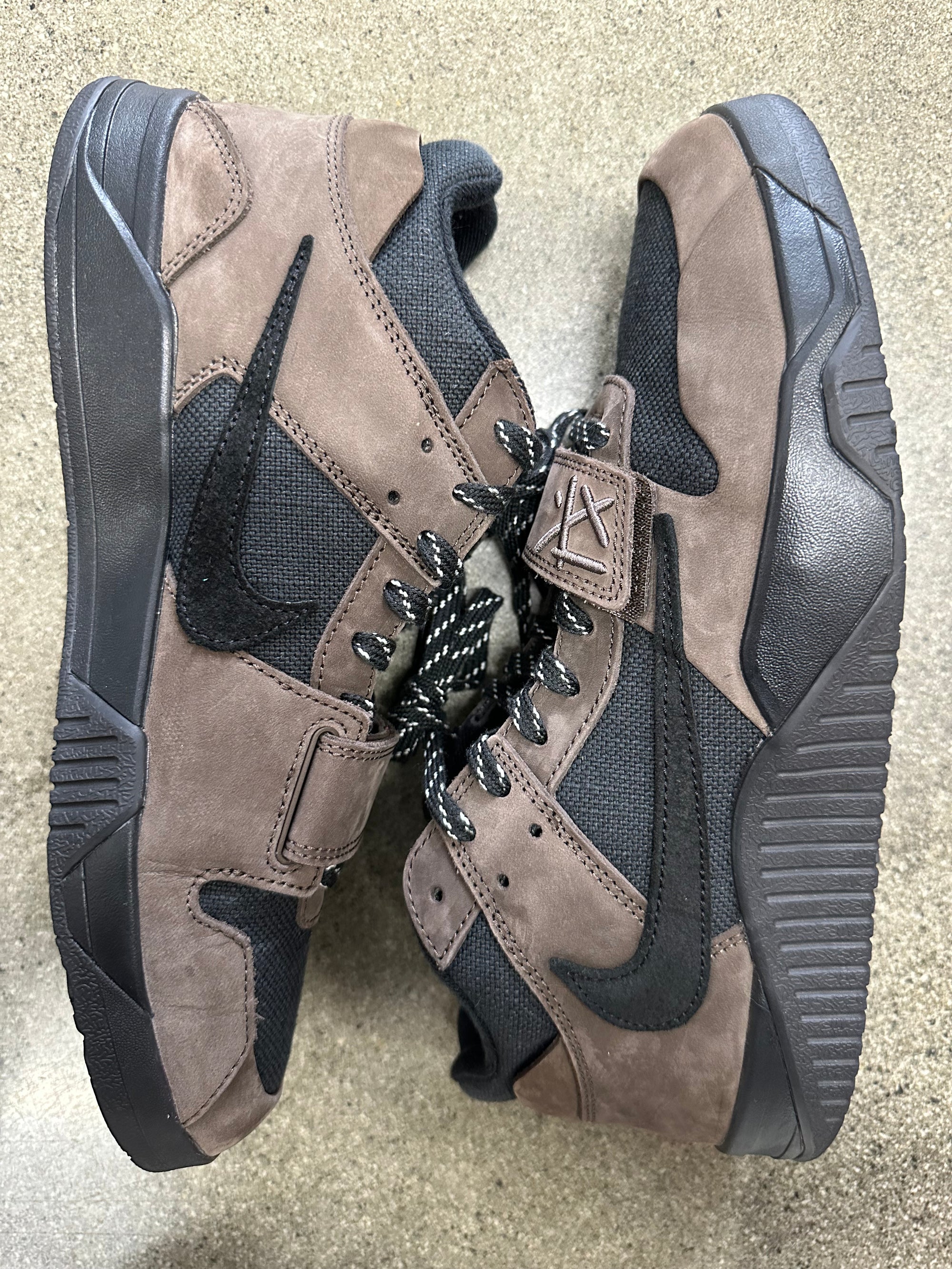 JUMPMAN JACK TRAVIS SCOTT DARK MOCHA - SIZE 12 (WORN)