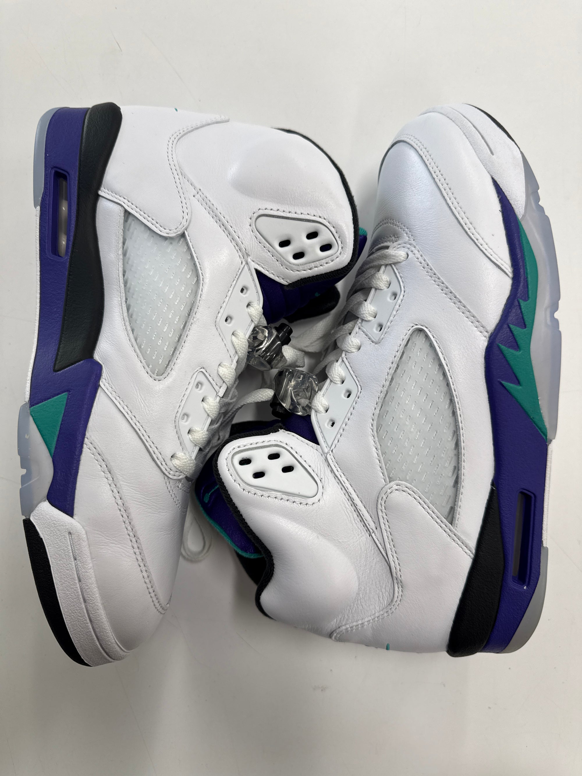 AIR JORDAN 5 GRAPE 2025 - SIZE 10 (WORN)
