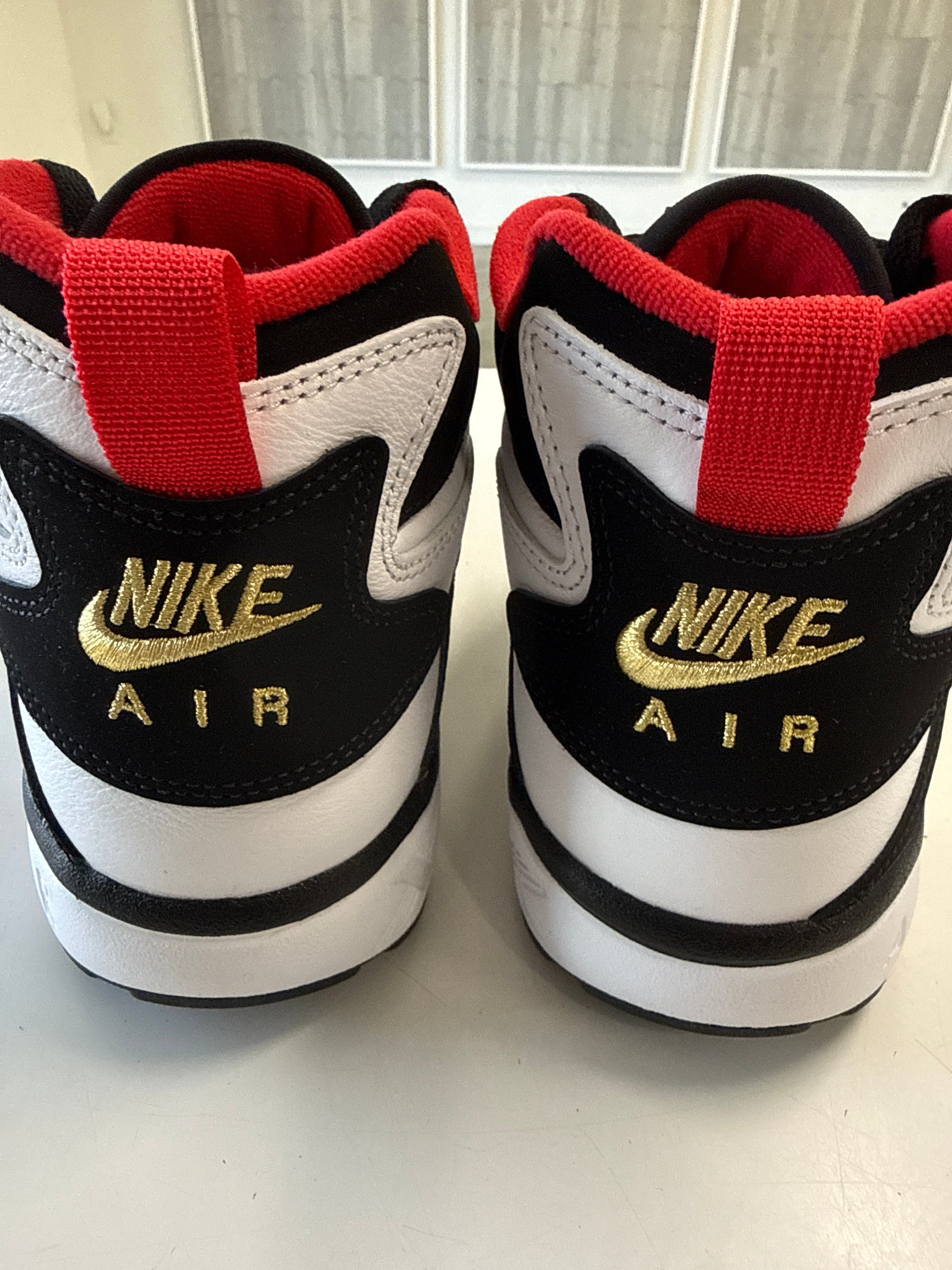 AIR DIAMOND TURF 49ERS 2025 - SIZE 11.5 (WORN)