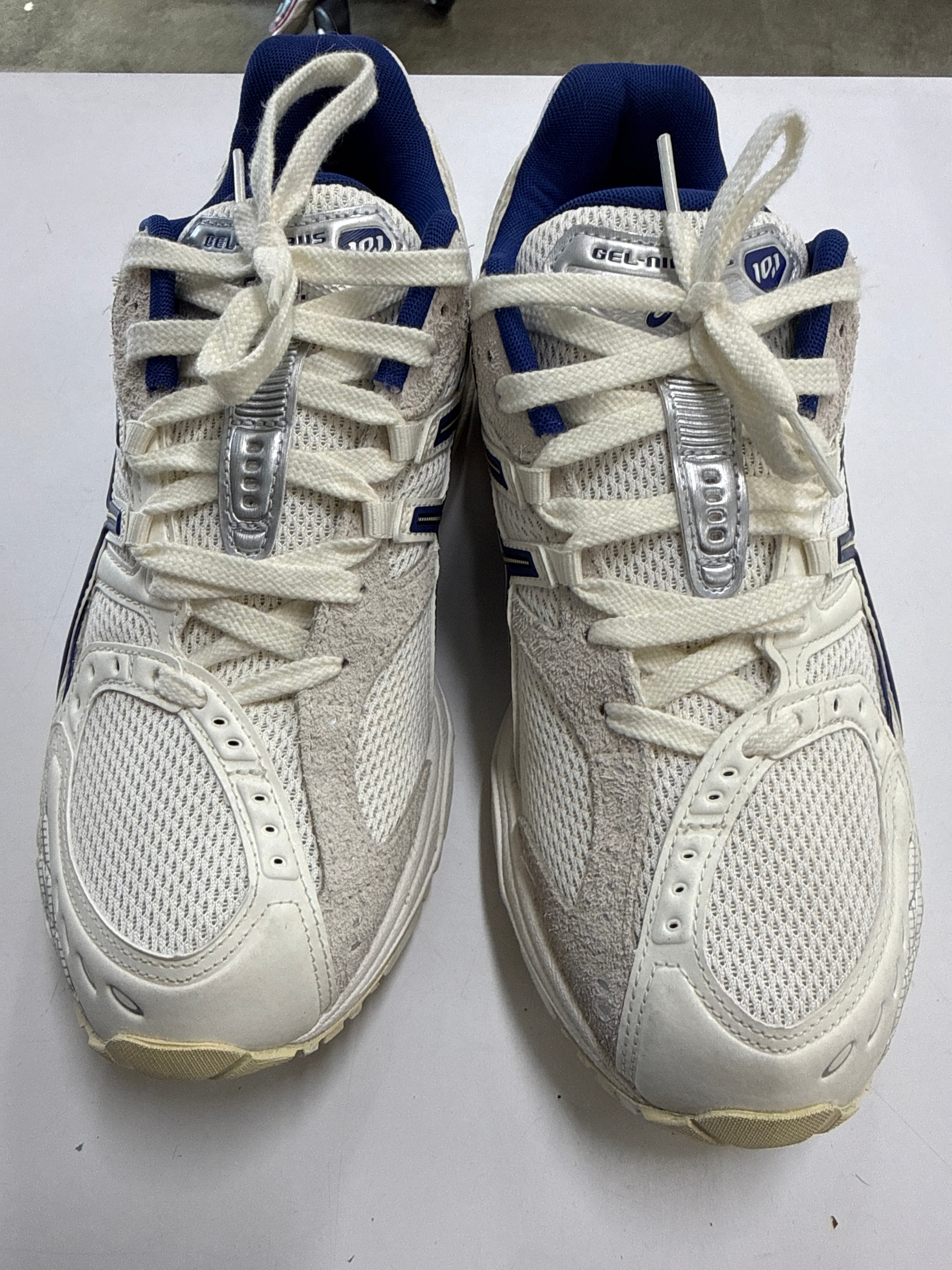 ASICS GEL NIMBUS 10.1 END MILK - SIZE 10.5 (WORN) – Sole Supremacy