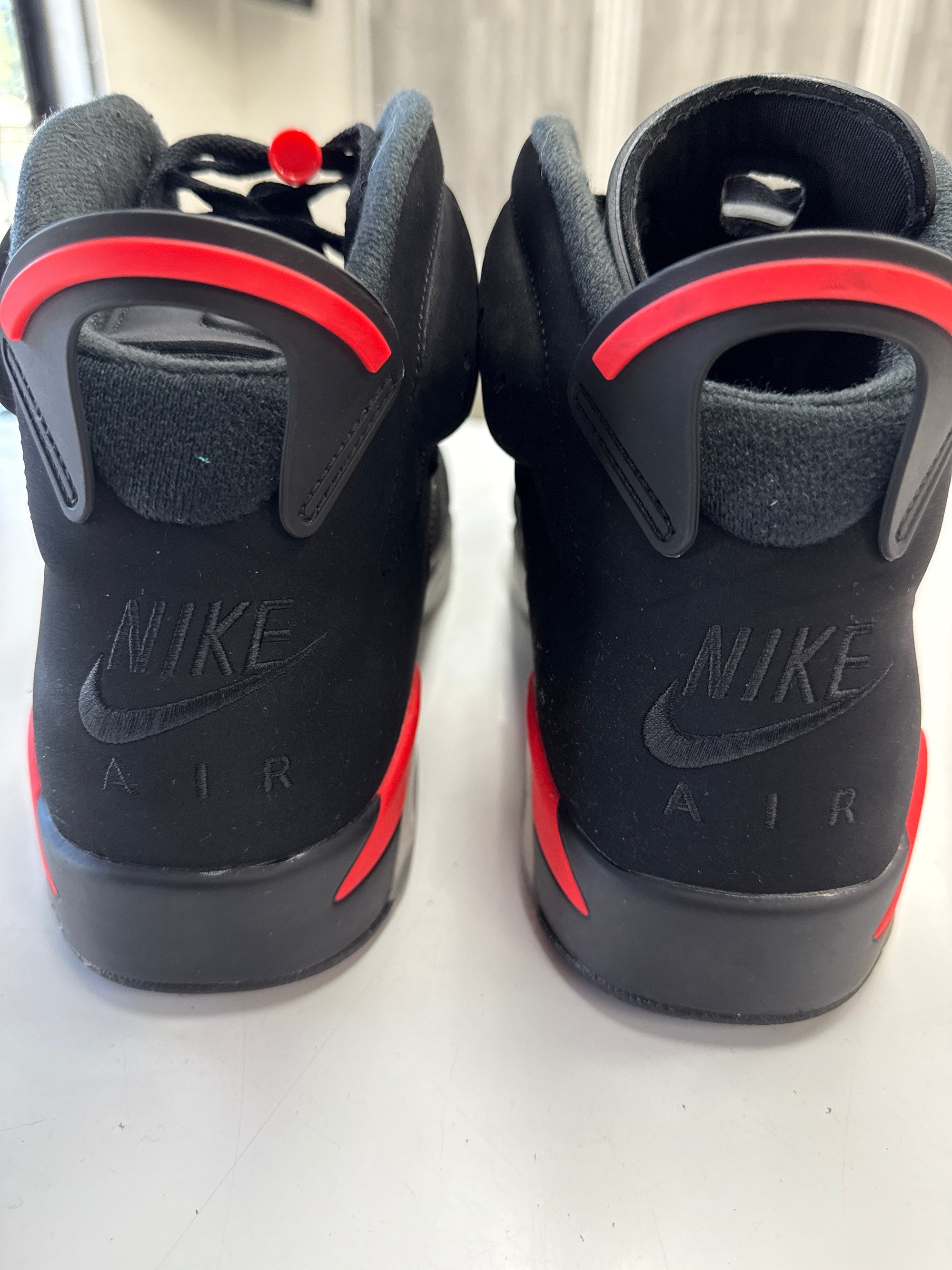 AIR JORDAN 6 BLACK INFRARED 2019 - SIZE 11.5 (WORN)