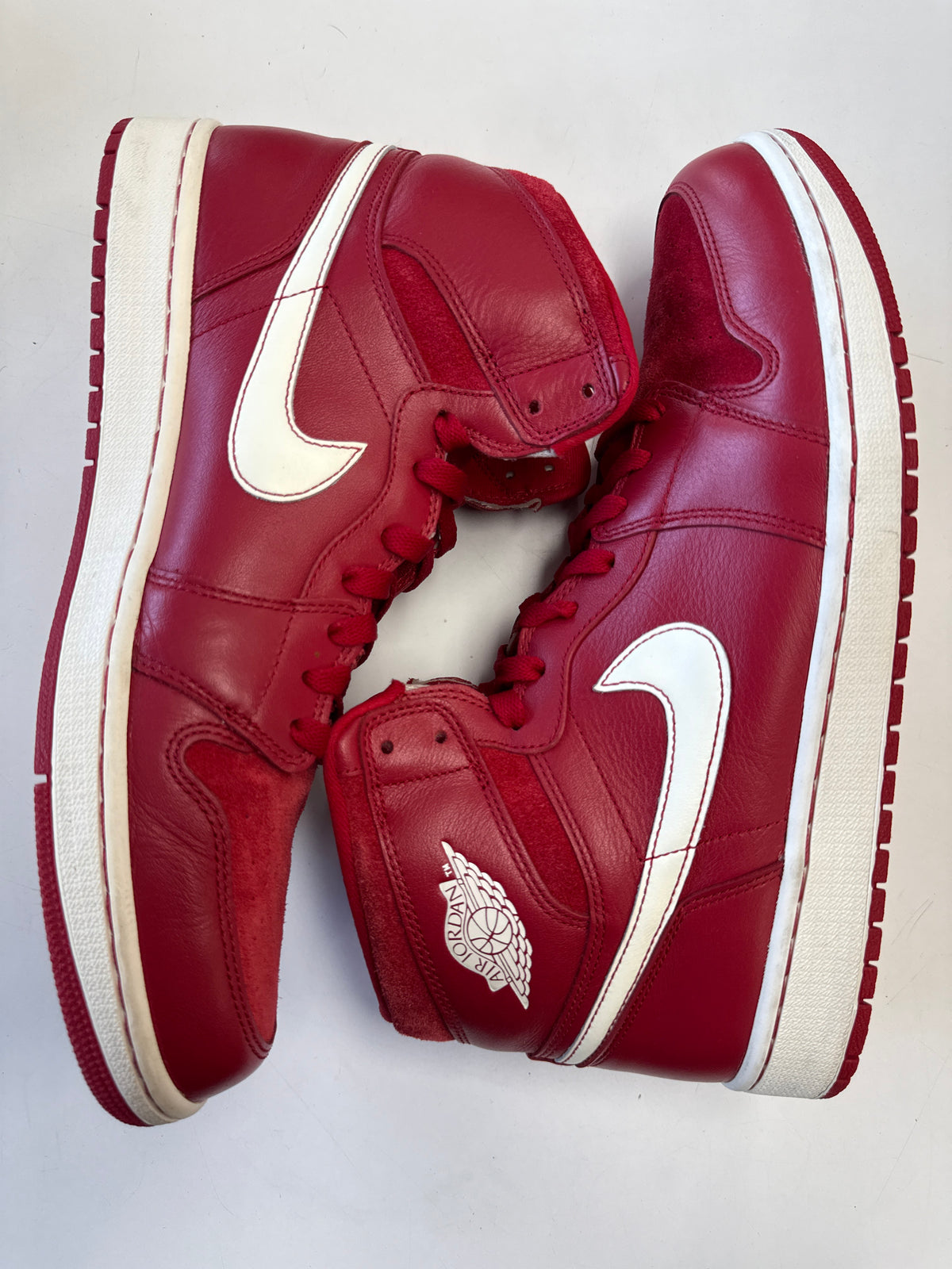 AIR JORDAN 1 HIGH GYM RED 2018 - SIZE 12 (WORN)