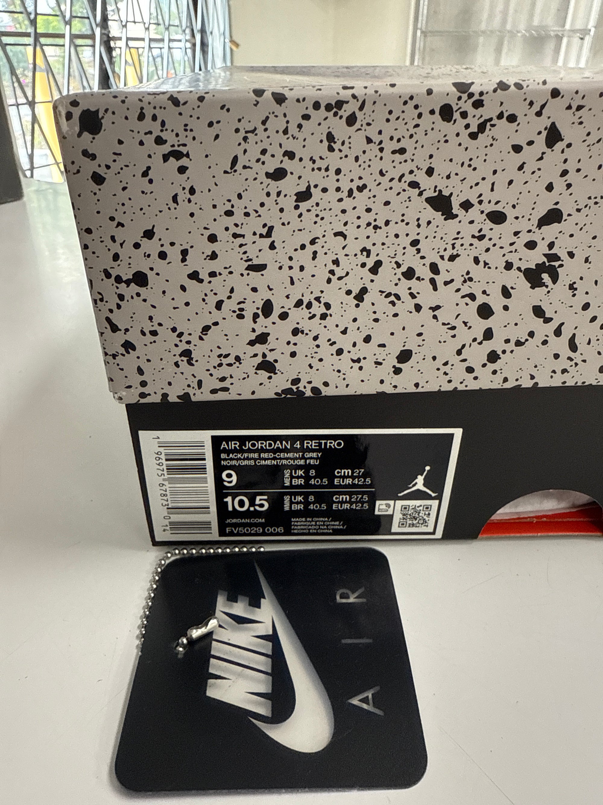 AIR JORDAN 4 BRED REIMAGINED - SIZE 9 (WORN)