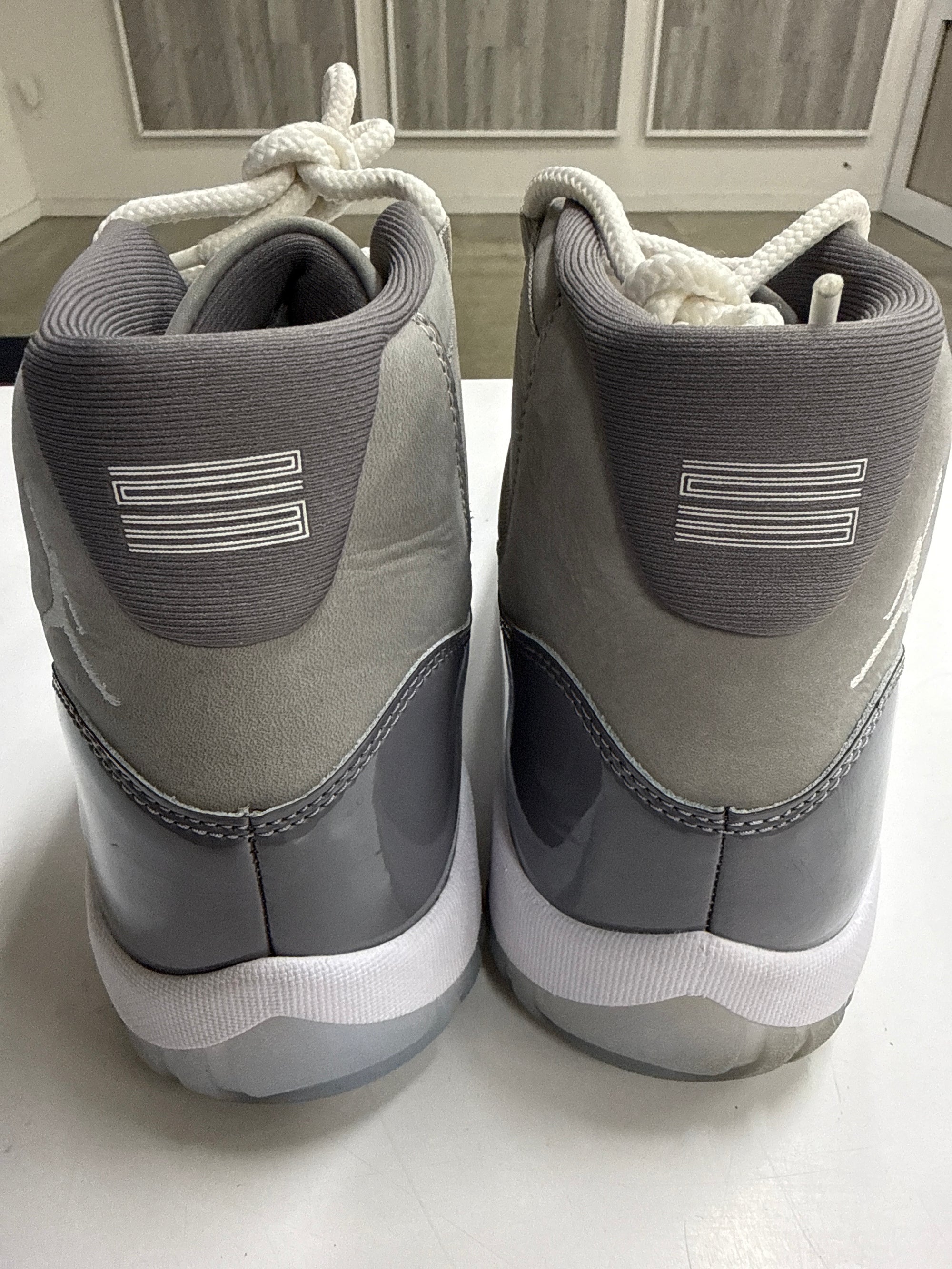 AIR JORDAN 11 COOL GREY 2021 - SIZE 13 (WORN)