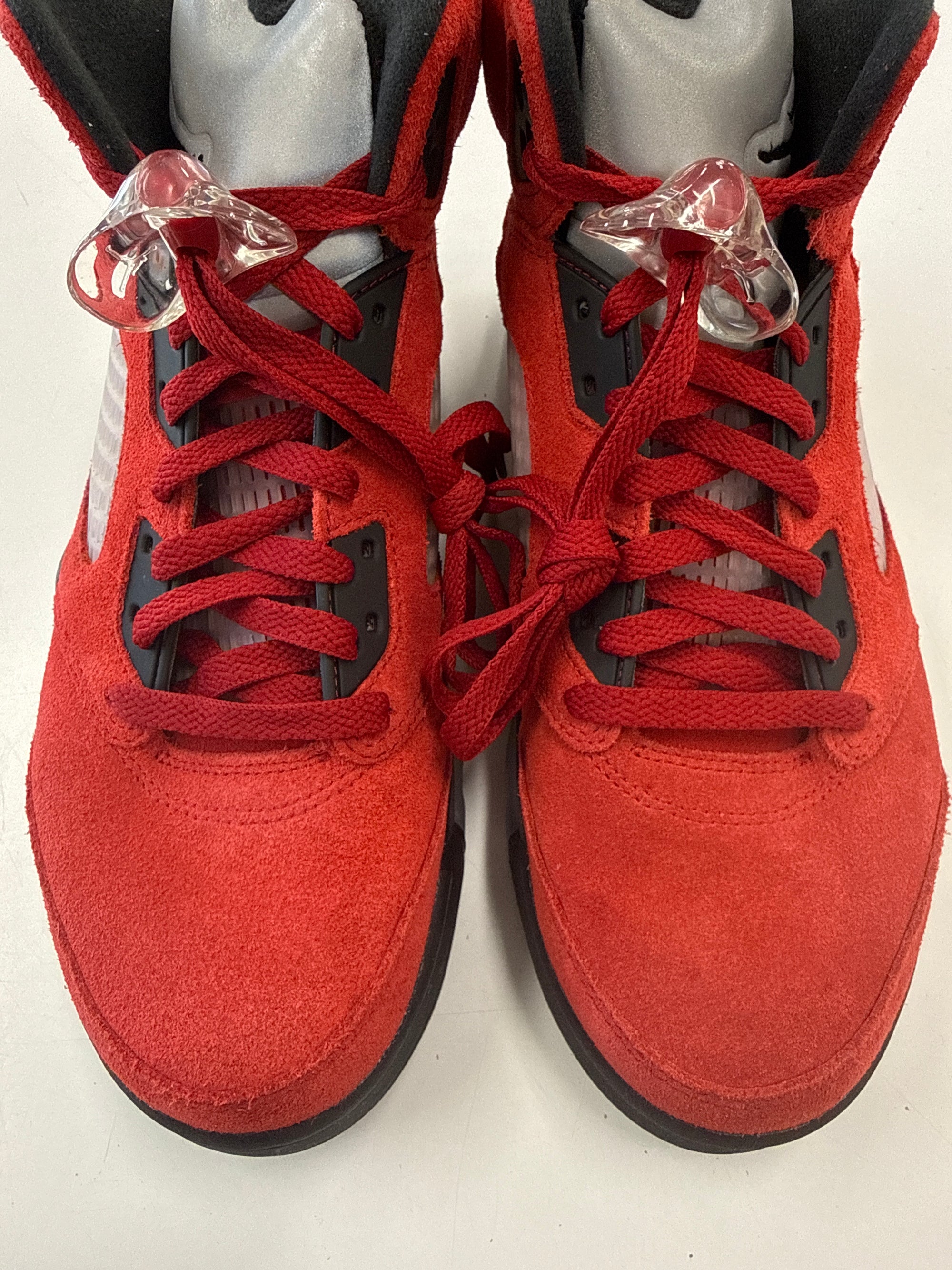 AIR JORDAN 5 RAGING BULL 2021 - SIZE 9 (WORN)