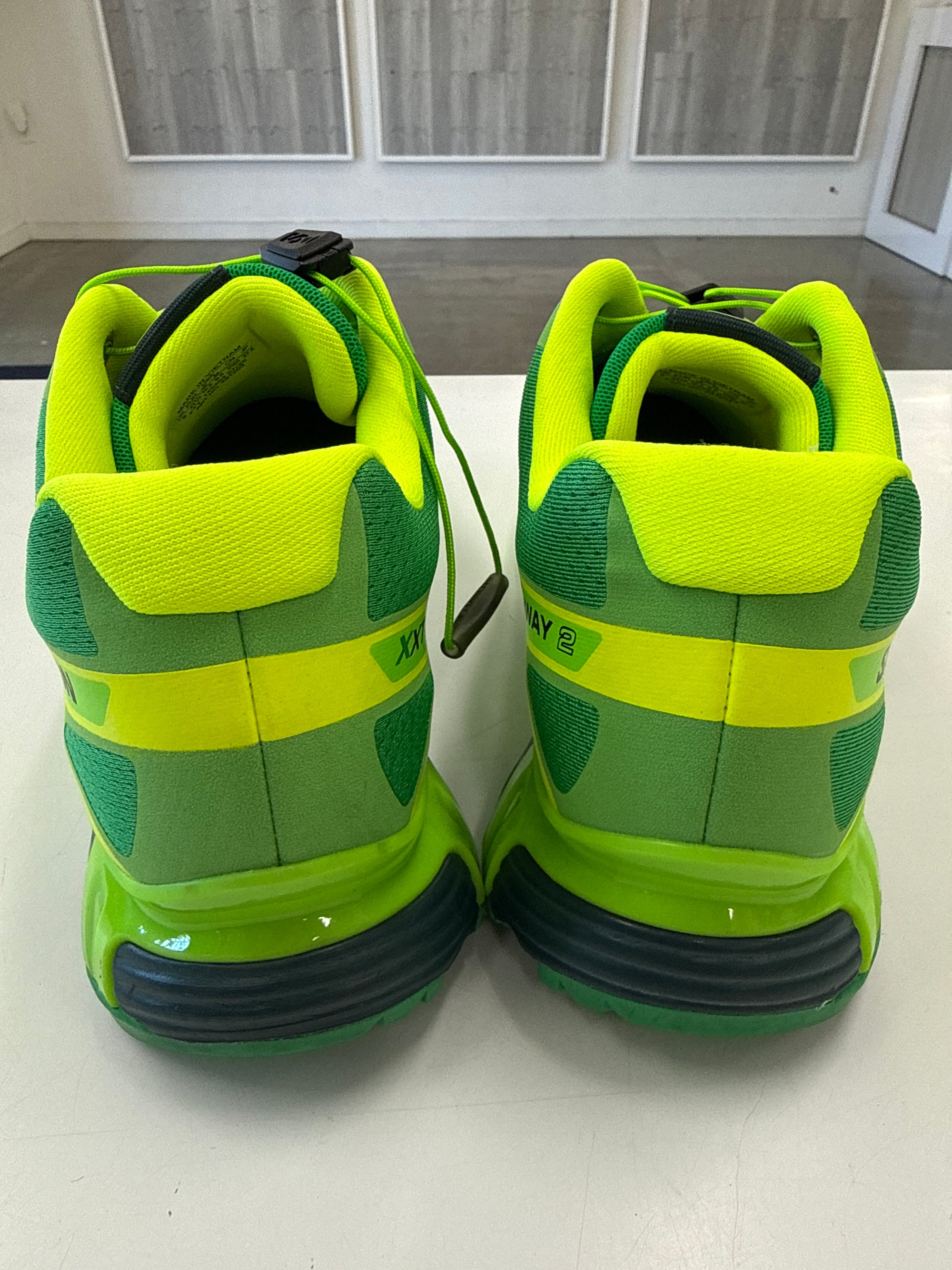 SALOMON XT PATHWAY 2 FEID - SIZE 9.5 (WORN)