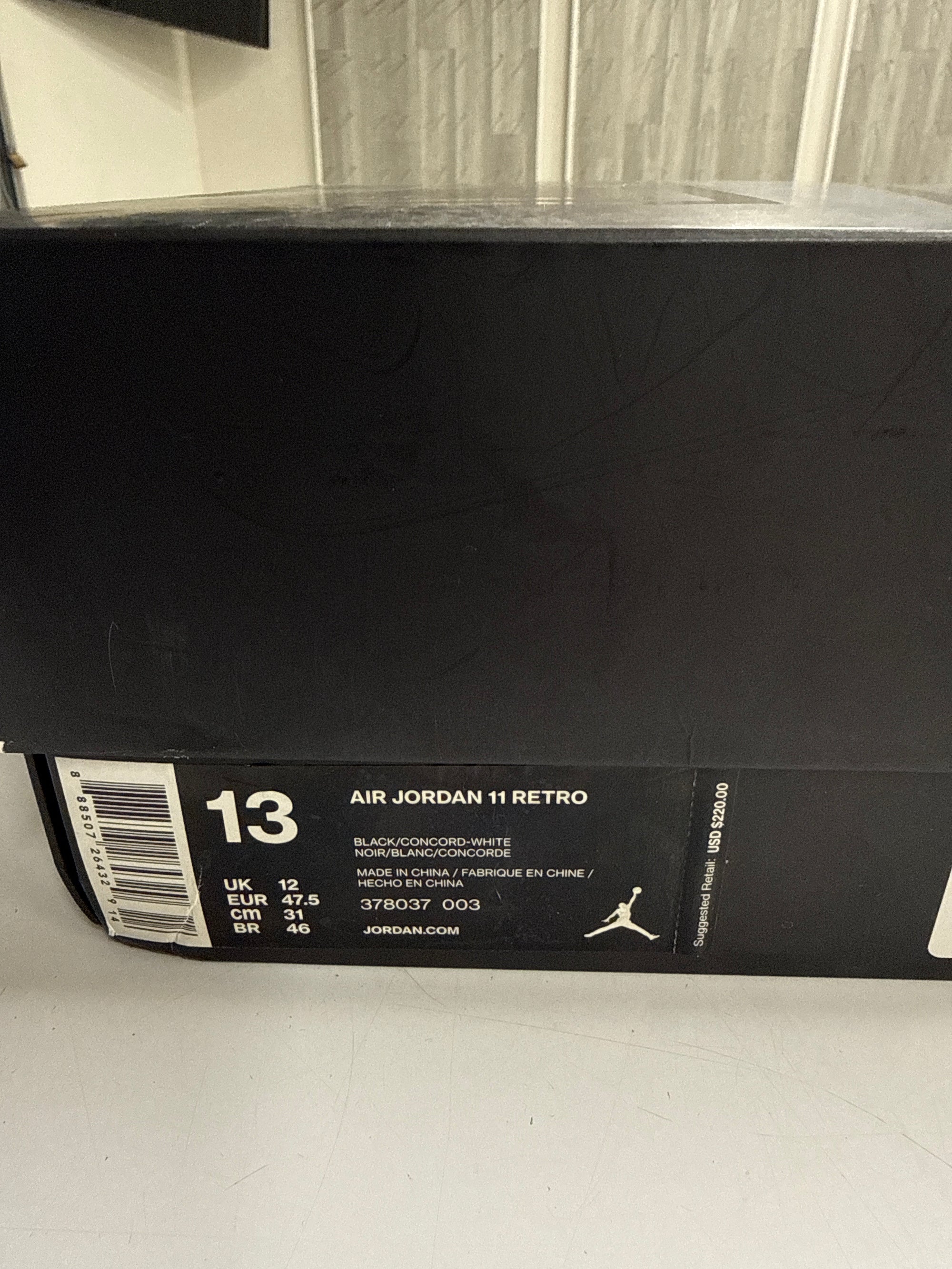 AIR JORDAN 11 SPACE JAM 2016 - SIZE 13 (WORN) - NO OUTER SLEEVE