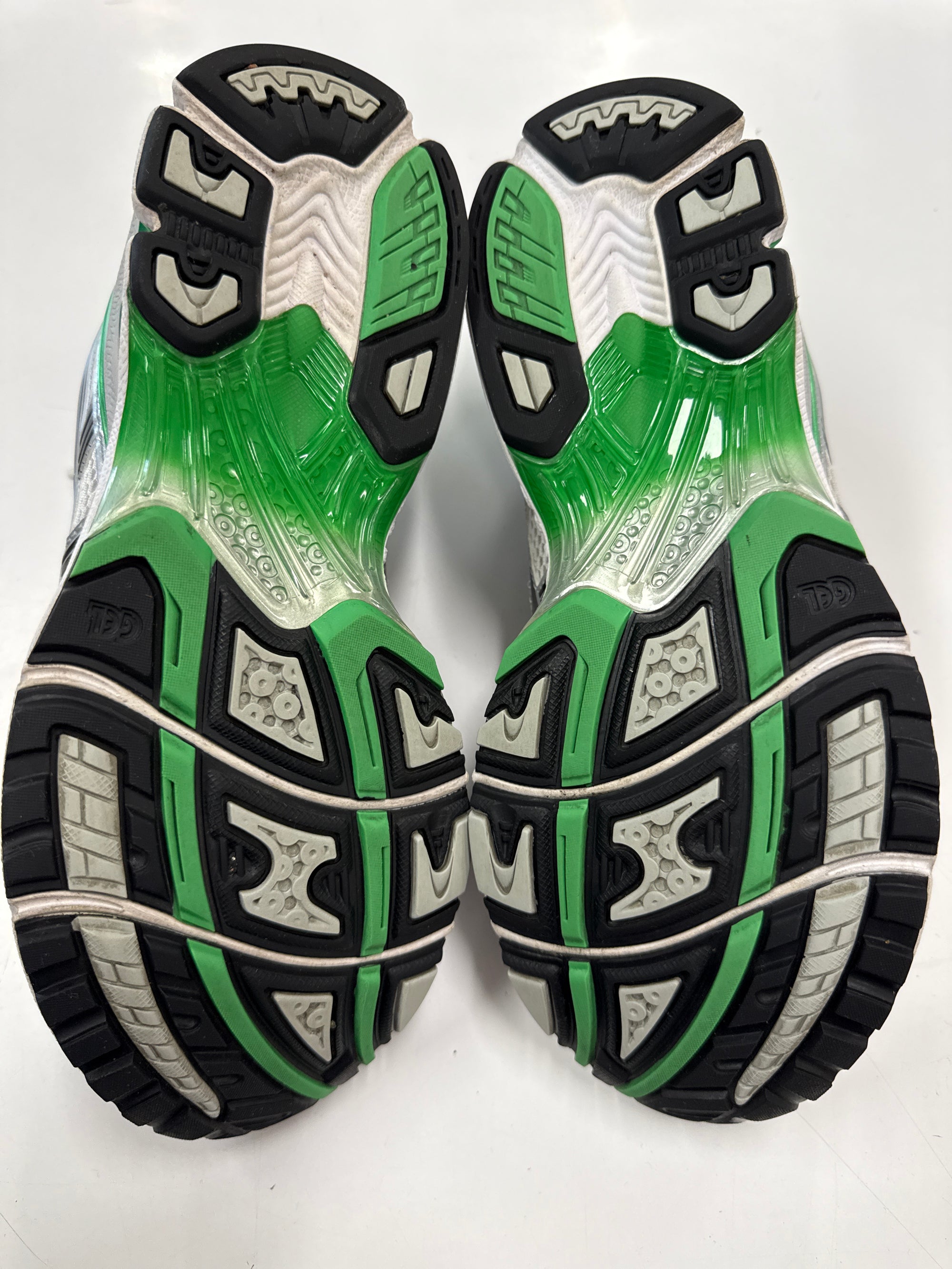 ASICS GEL-KAYANO 14 WHITE MALACHITE GREEN - SIZE 9 (WORN)