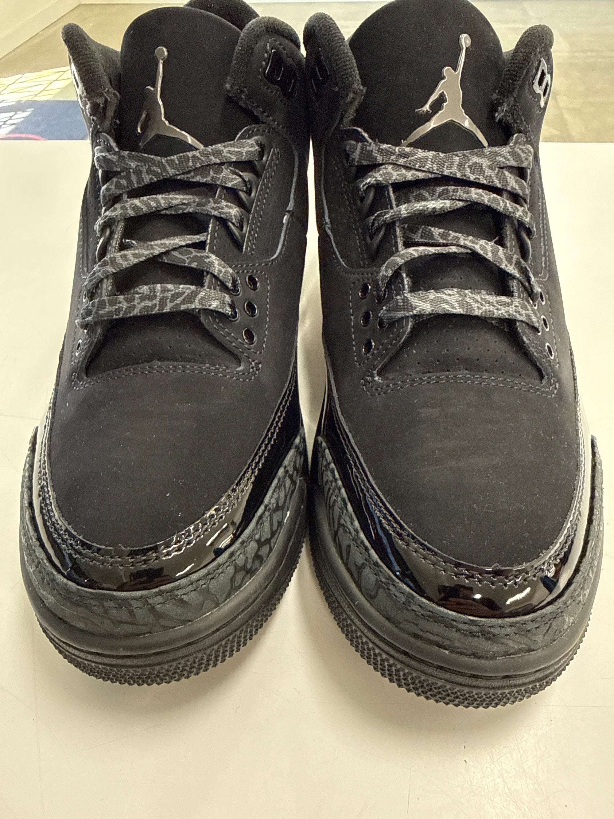 AIR JORDAN 3 BLACK CAT 2025 - SIZE 8 (WORN)