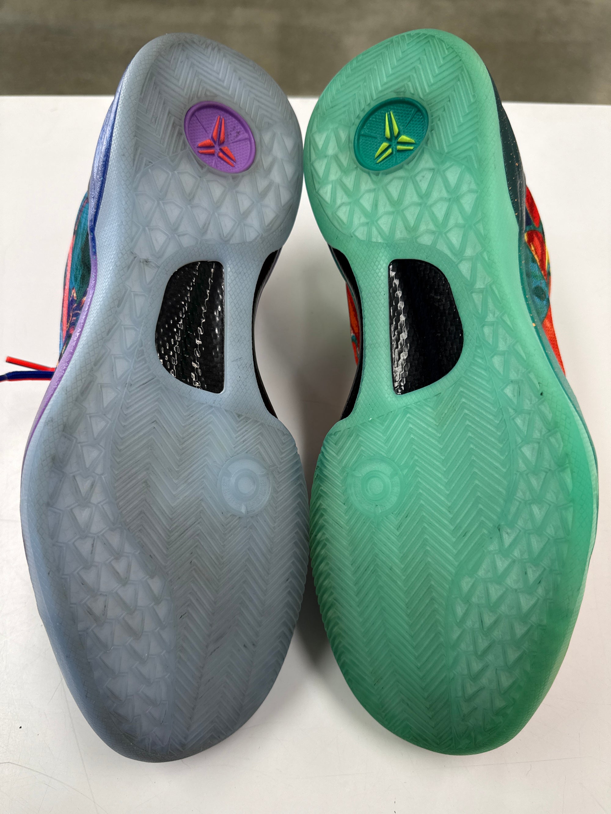 KOBE 8 PROTRO WHAT THE KOBE 2025 - SIZE 10.5 (WORN)