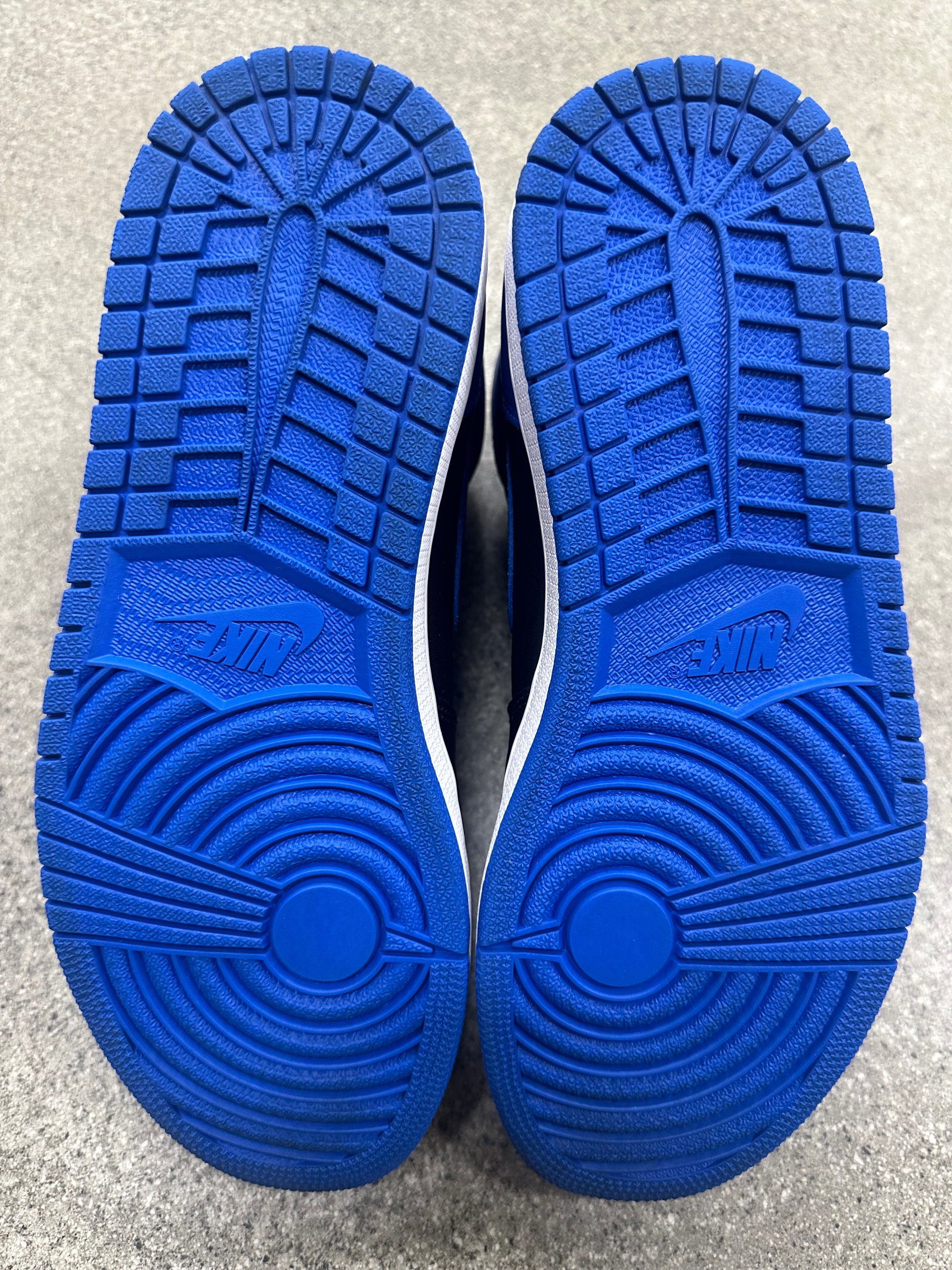 AIR JORDAN 1 ROYAL 2017 - SIZE 9 (WORN) - SUPER CLEAN