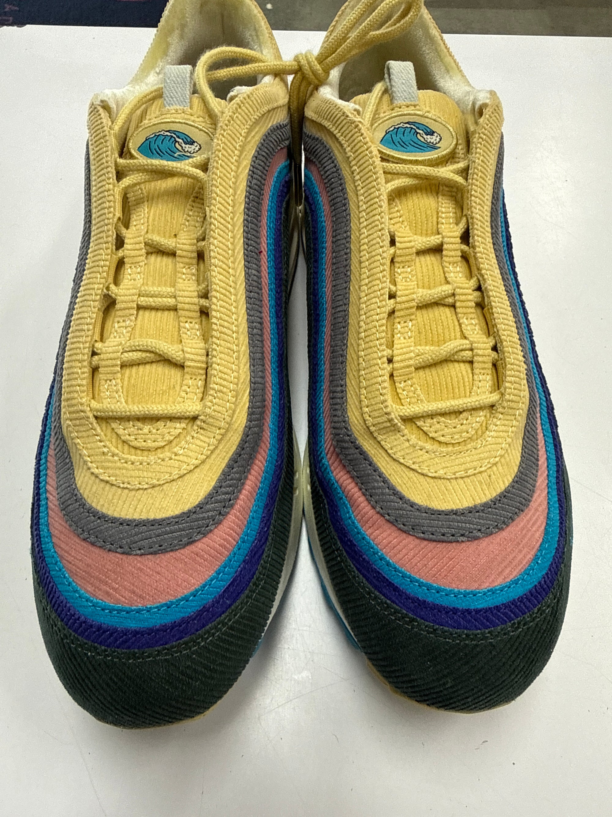 AIR MAX 1/97 SEAN WOTHERSPOON - SIZE 11.5 (WORN) - SUPER CLEAN