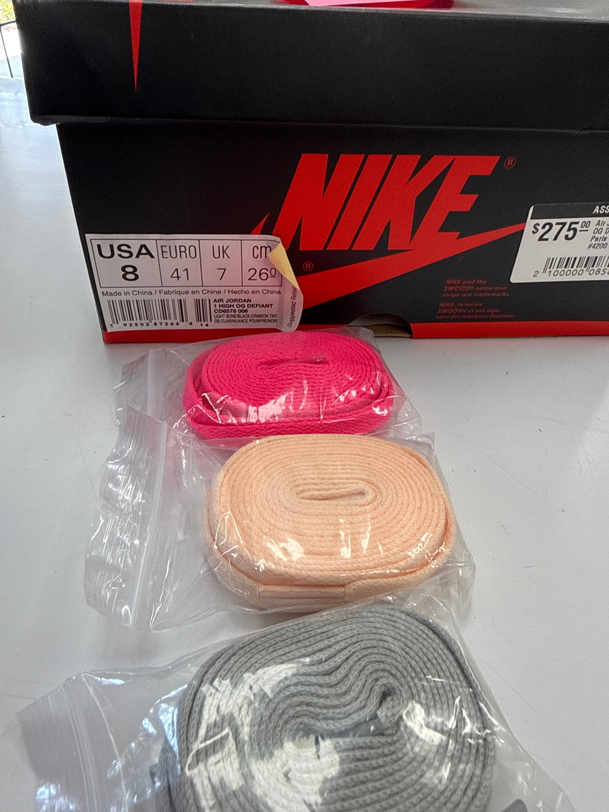 AIR JORDAN 1 HIGH NYC TO PARIS - SIZE 8 (WORN)