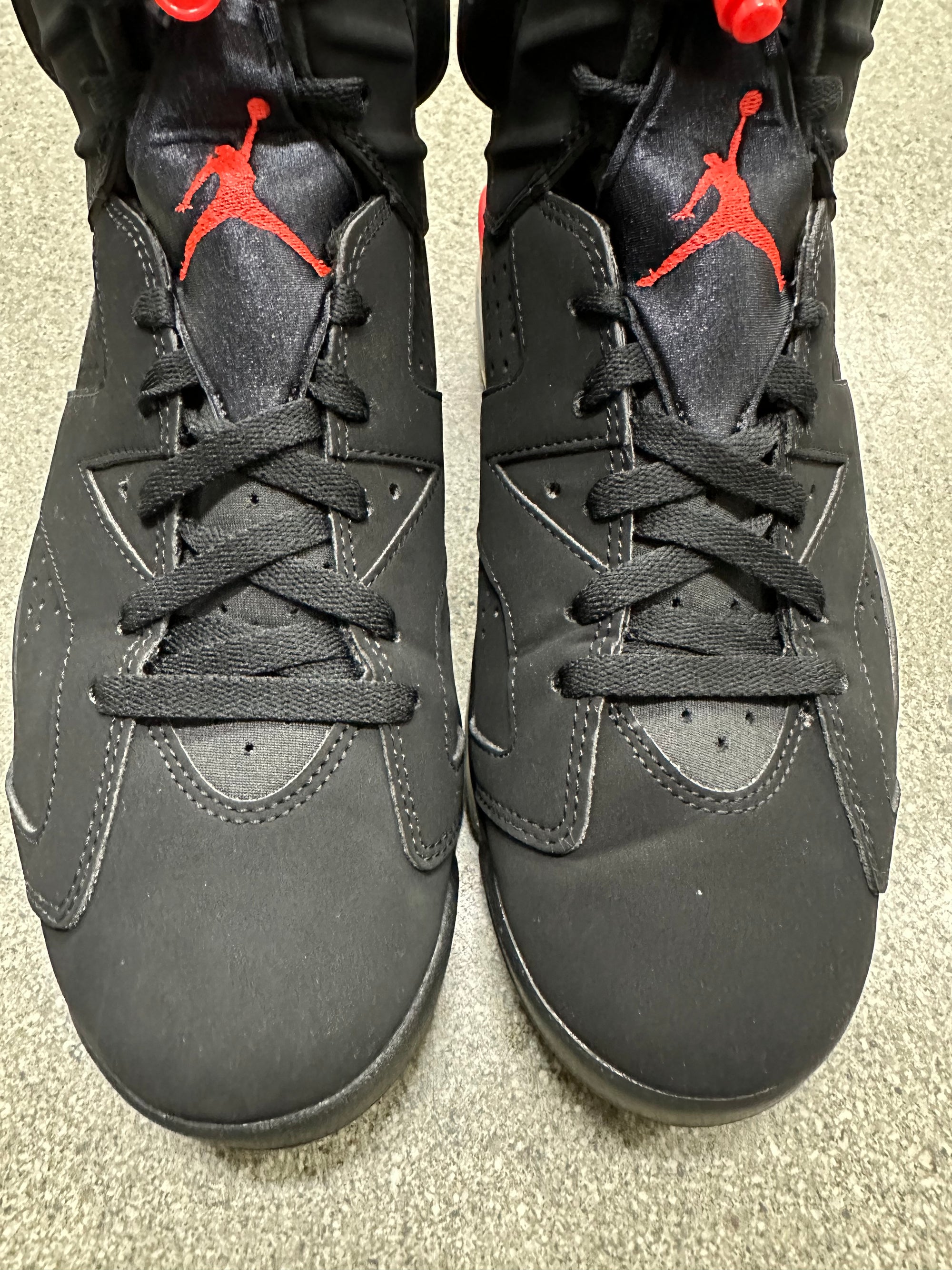 AIR JORDAN 6 BLACK INFRARED 2019 - SIZE 10 (WORN)