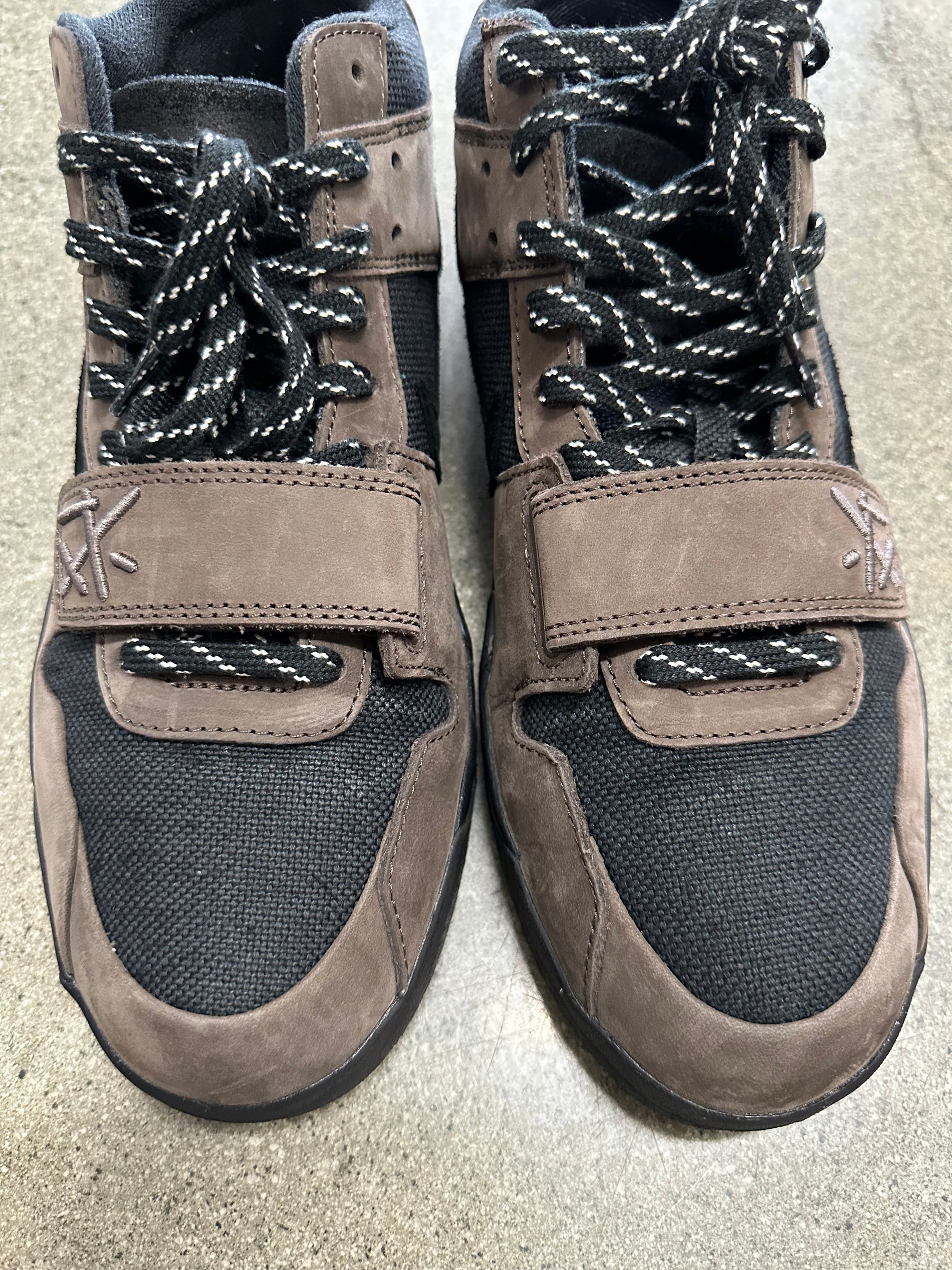 JUMPMAN JACK TRAVIS SCOTT DARK MOCHA - SIZE 12 (WORN)