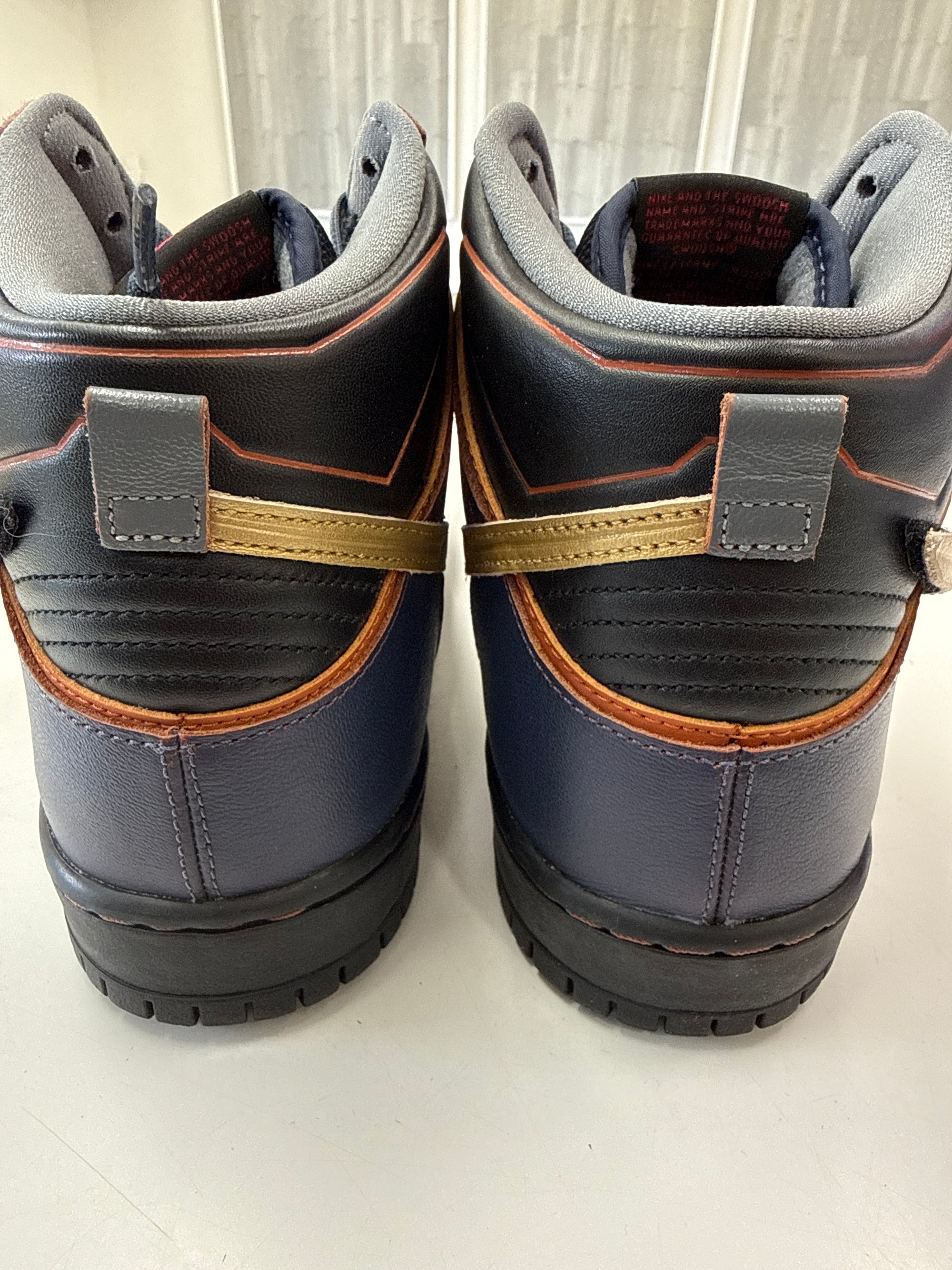 SB DUNK HIGH PRO QS GUNDAM BANSHEE - SIZE 10.5 (WORN)