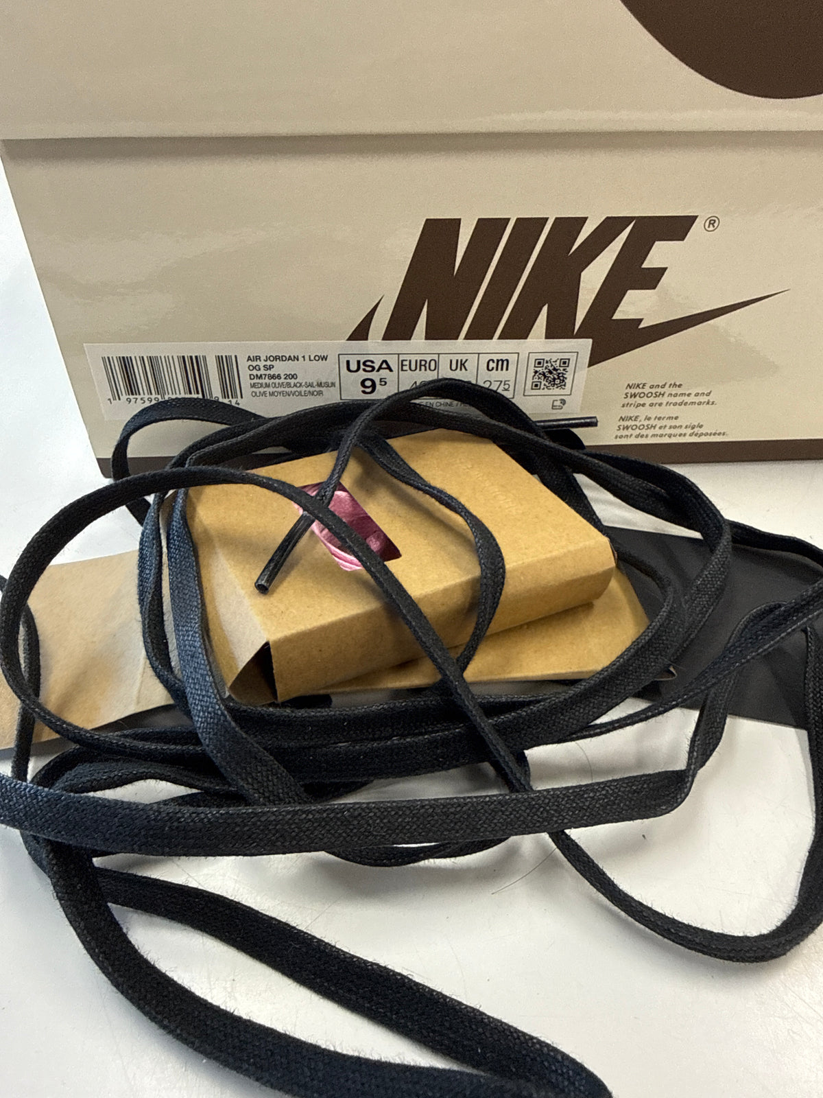 AIR JORDAN 1 LOW TRAVIS SCOTT OLIVE - SIZE 9.5 (WORN)