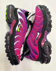 AIR MAX PLUS REBELLIOUS AIR FIREBERRY - SIZE 9 (WORN)