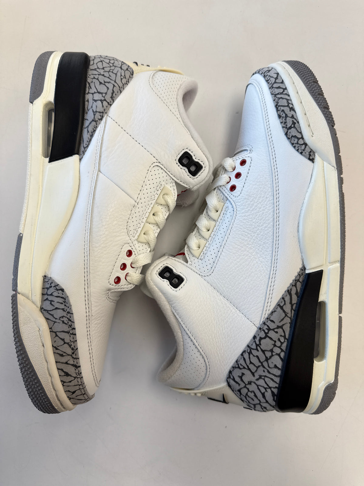 AIR JORDAN 3 WHITE CEMENT REIMAGINED - SIZE 8.5 (WORN) - SUPER CLEAN