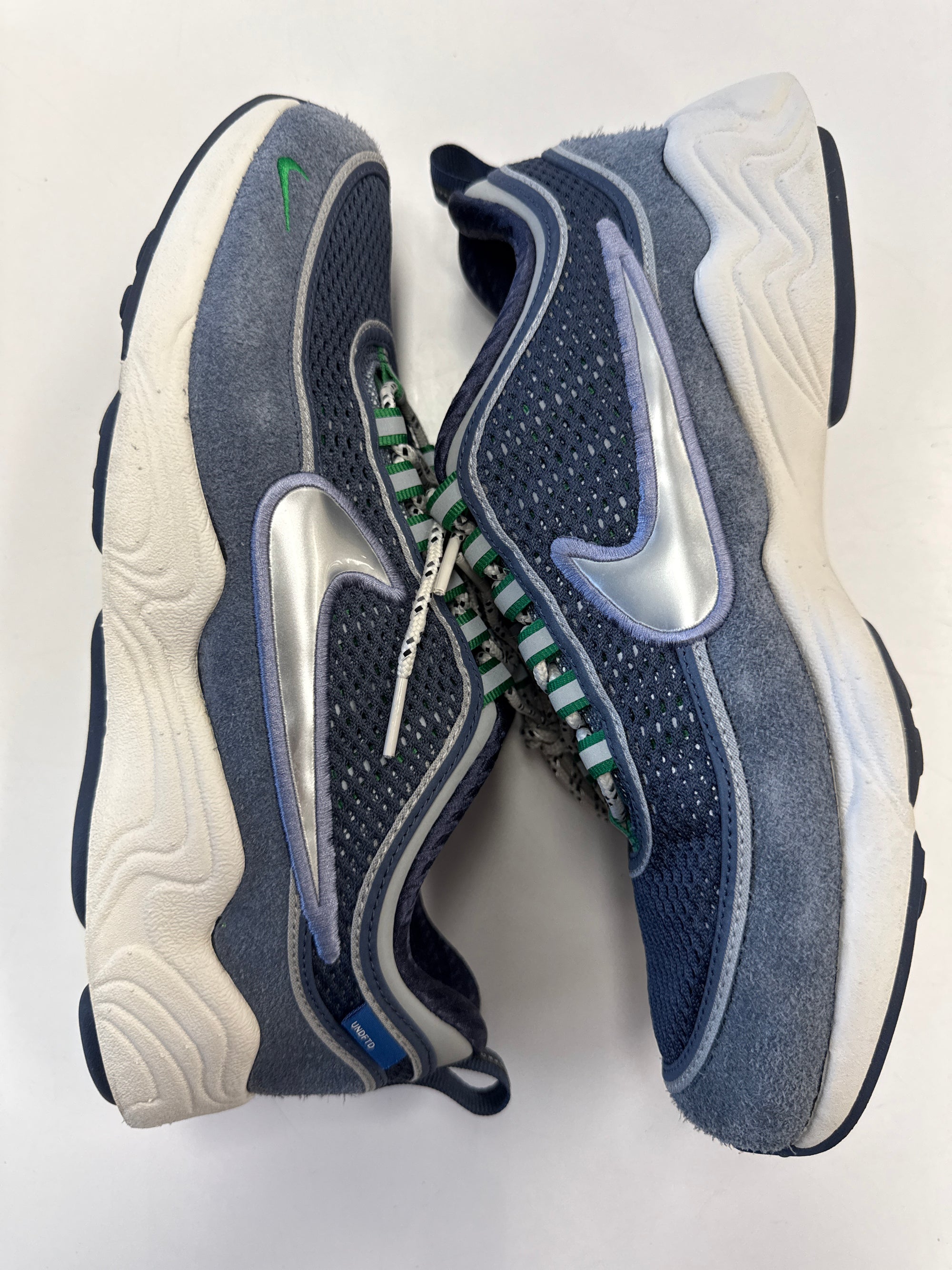 AIR ZOOM SPIRIDON UNDEFEATED THUNDER BLUE - SIZE 8.5 (WORN)