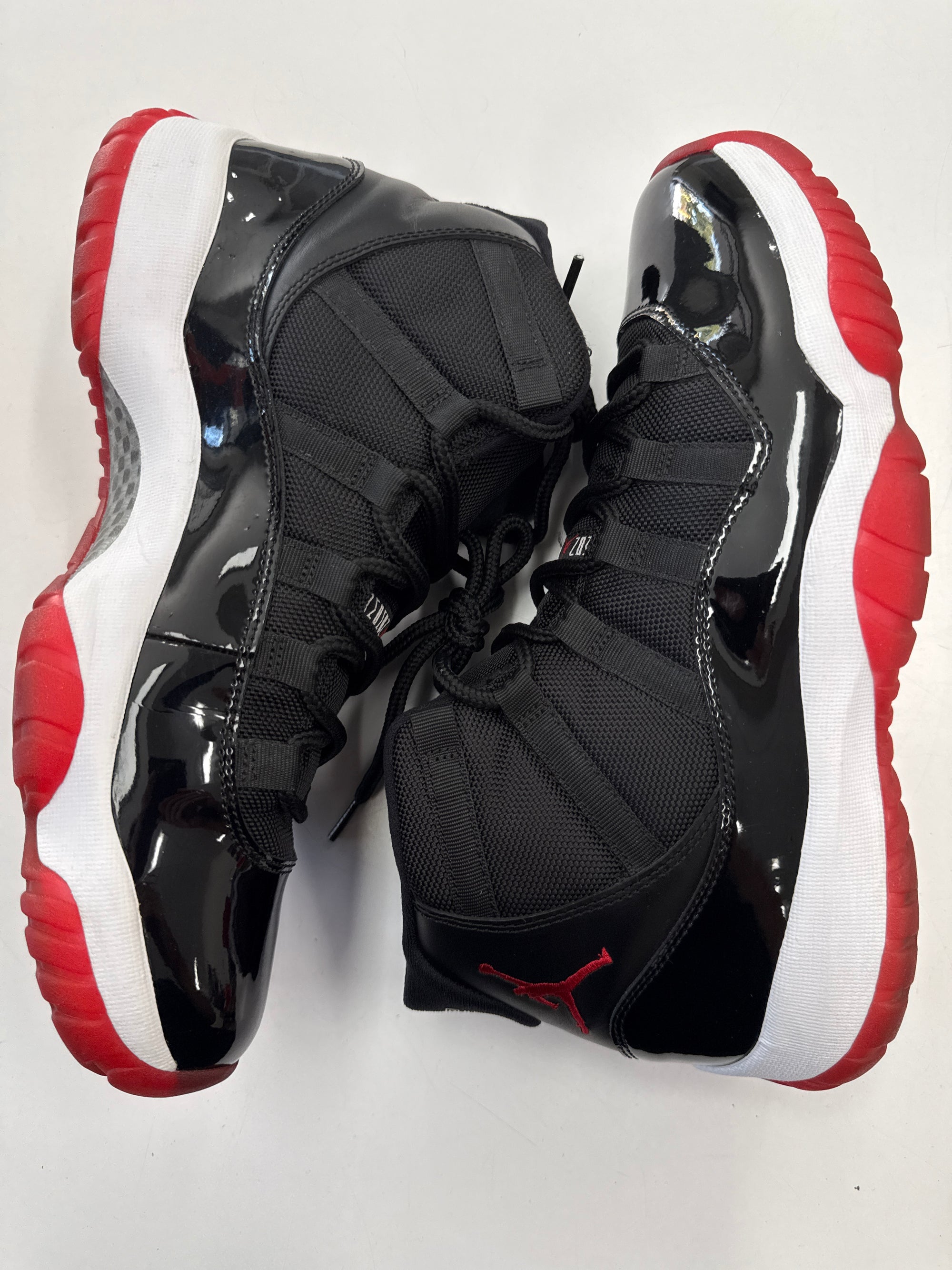 AIR JORDAN 11 BRED 2012 - SIZE 10.5 (WORN)