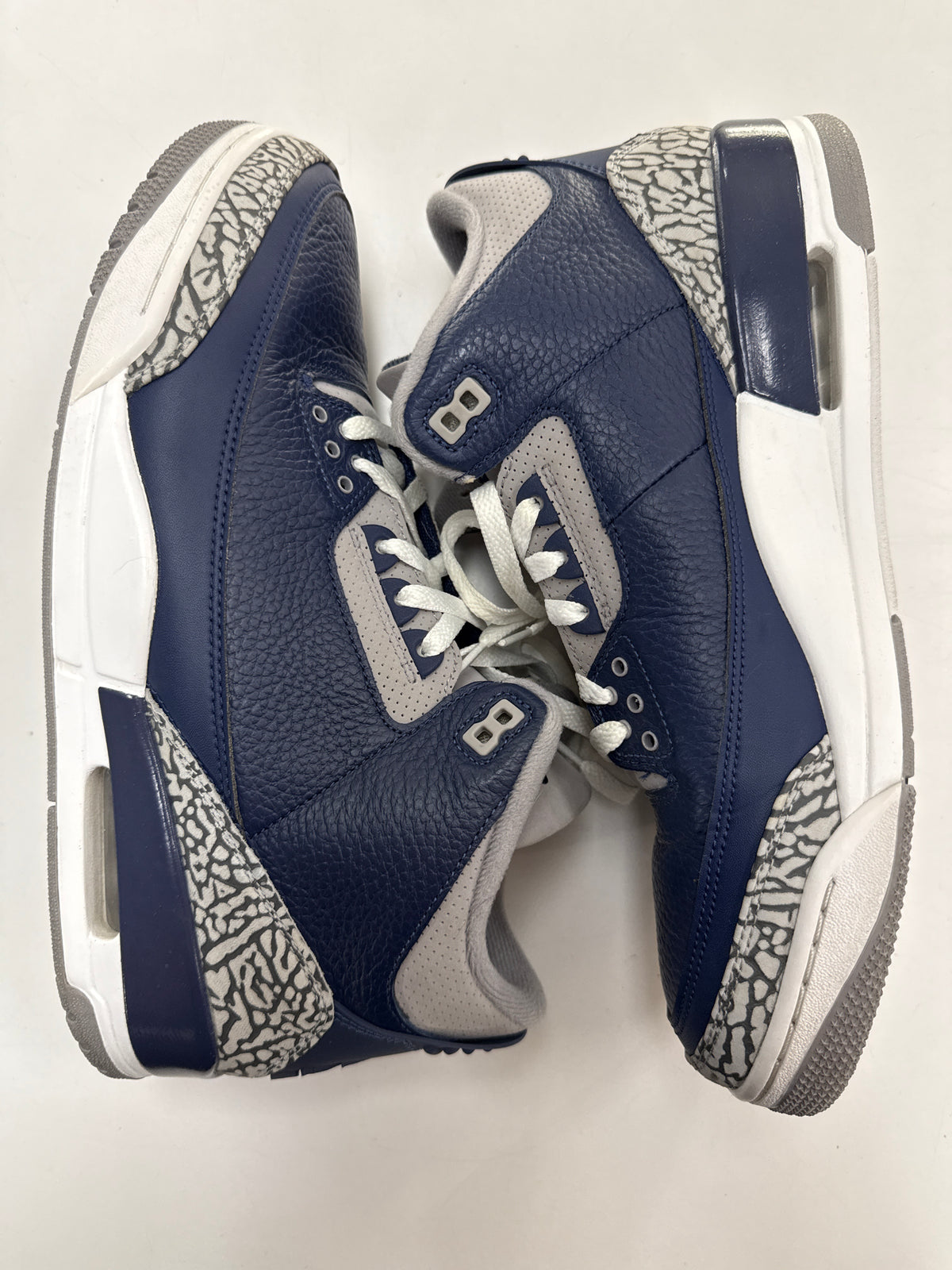 AIR JORDAN 3 GEORGETOWN - SIZE 12 (WORN)