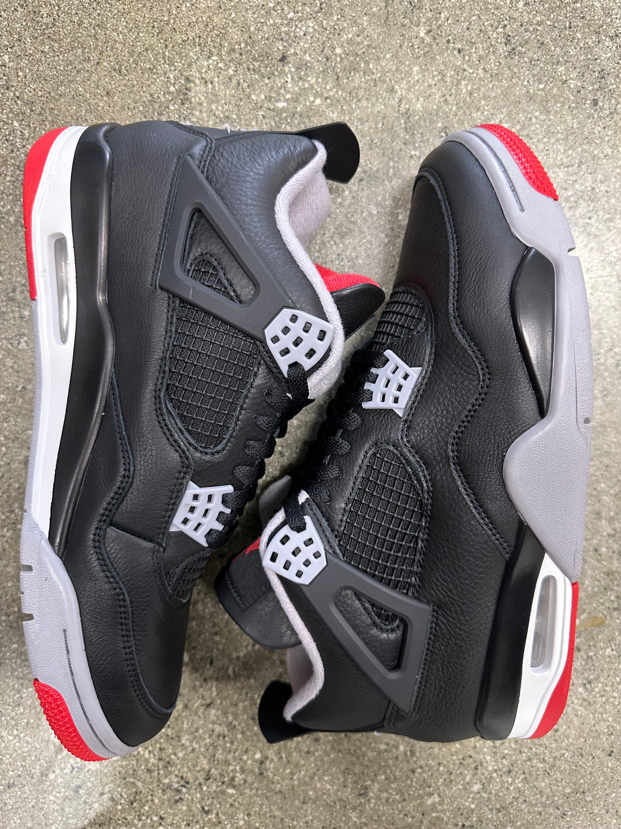 AIR JORDAN 4 BRED REIMAGINED - SIZE 11 (WORN)