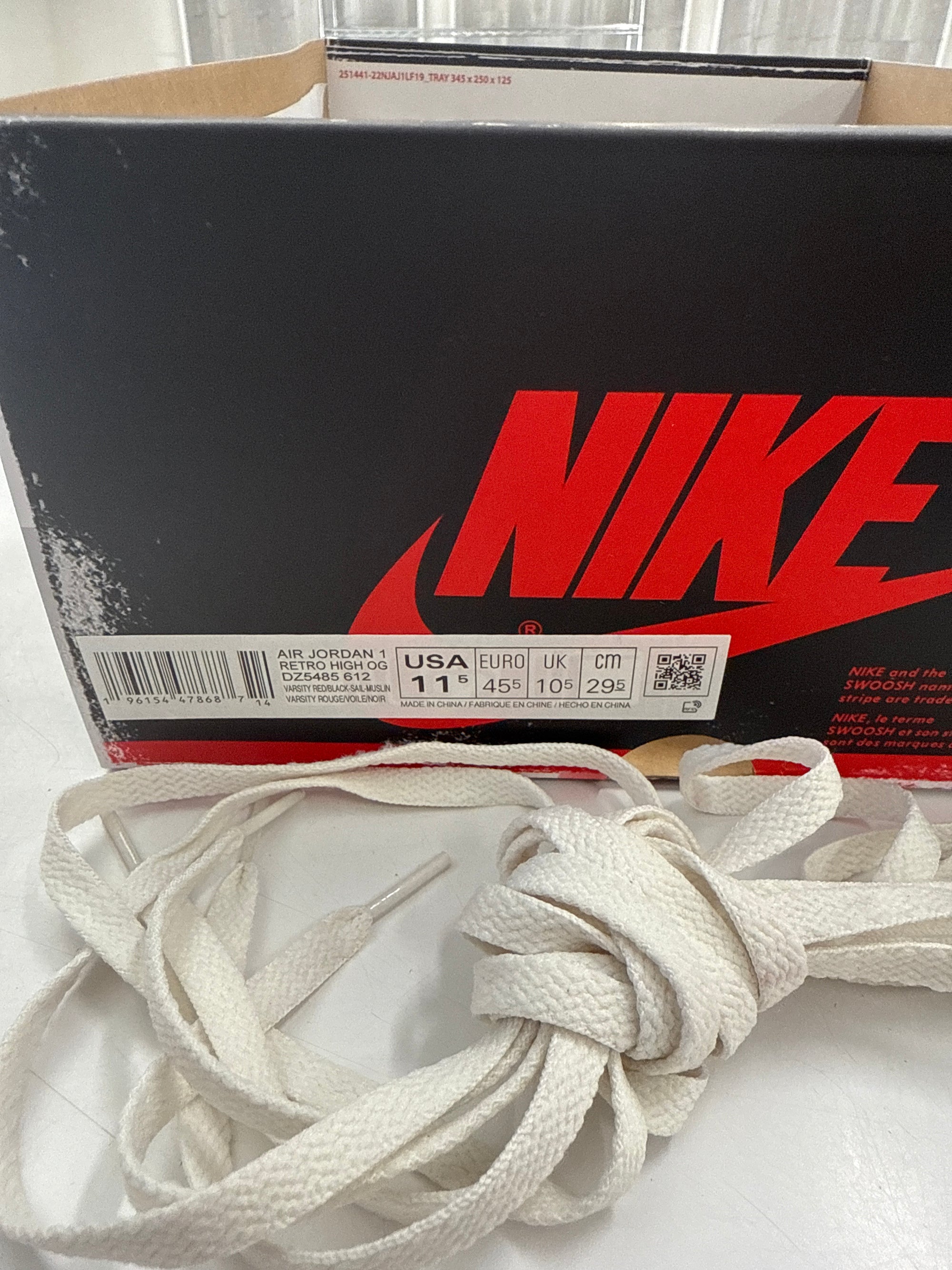 AIR JORDAN 1 HIGH LOST AND FOUND - SIZE 11.5 (WORN)