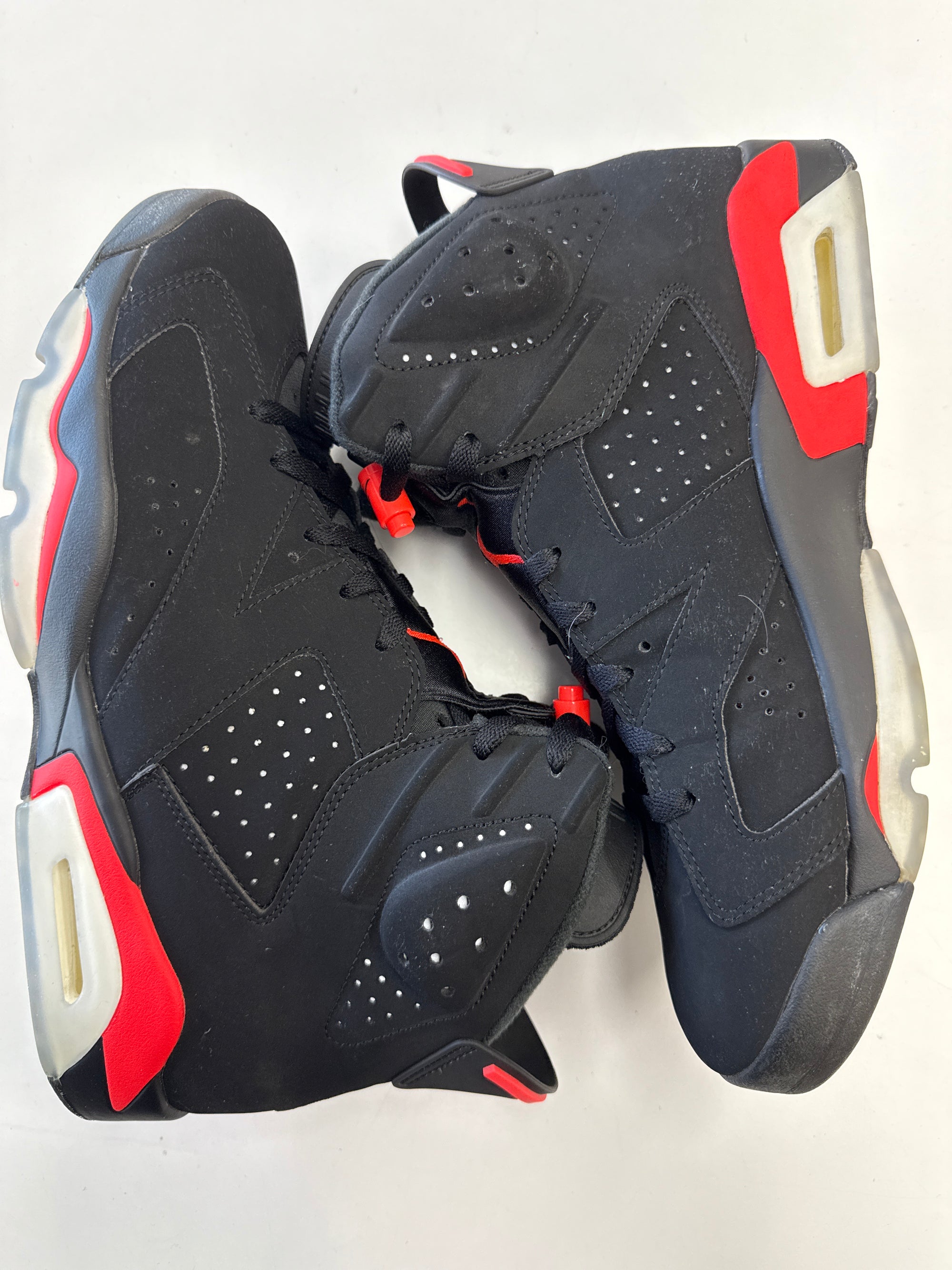 AIR JORDAN 6 BLACK INFRARED 2019 - SIZE 11.5 (WORN)