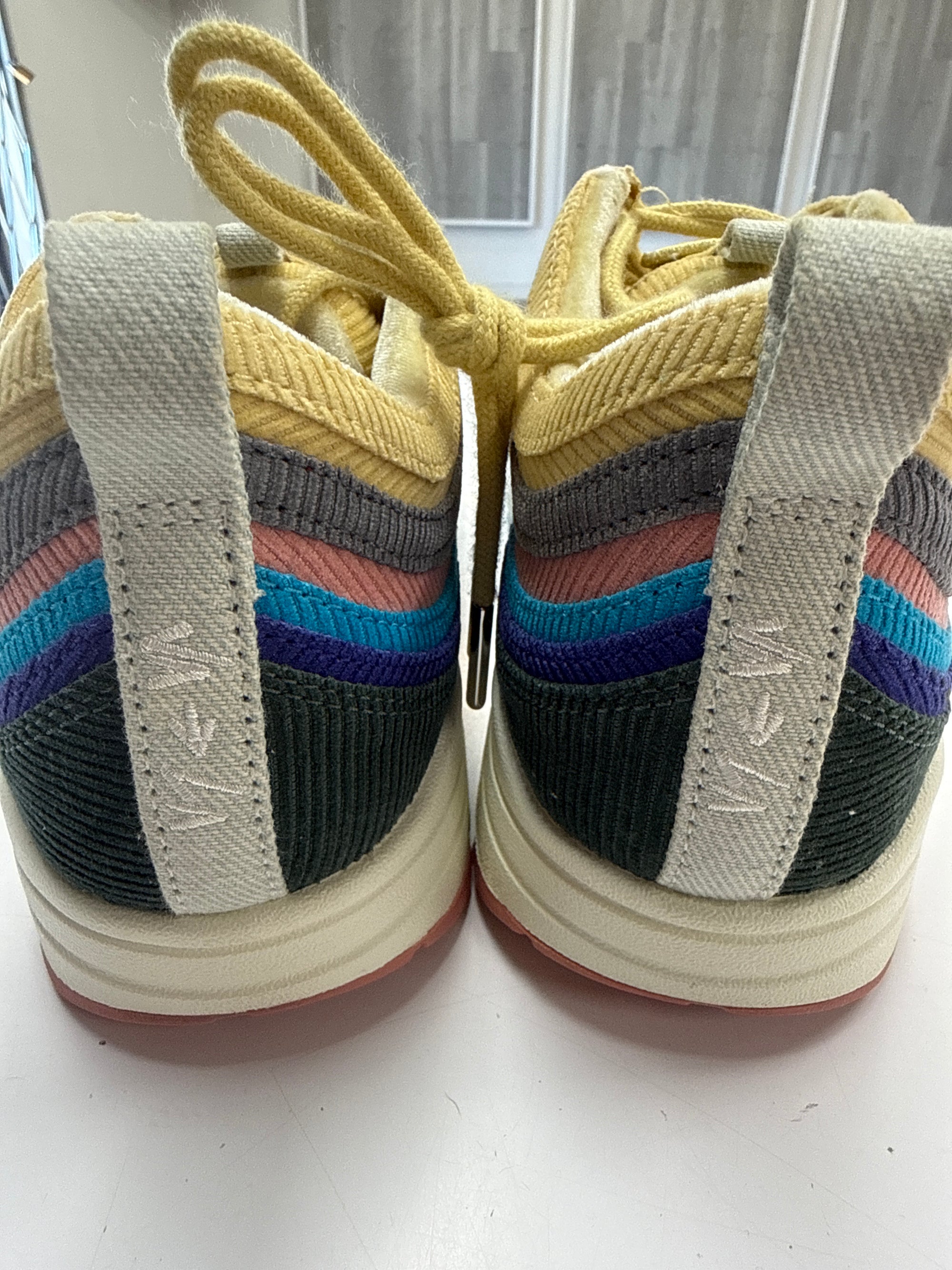AIR MAX 1/97 SEAN WOTHERSPOON - SIZE 11.5 (WORN) - SUPER CLEAN