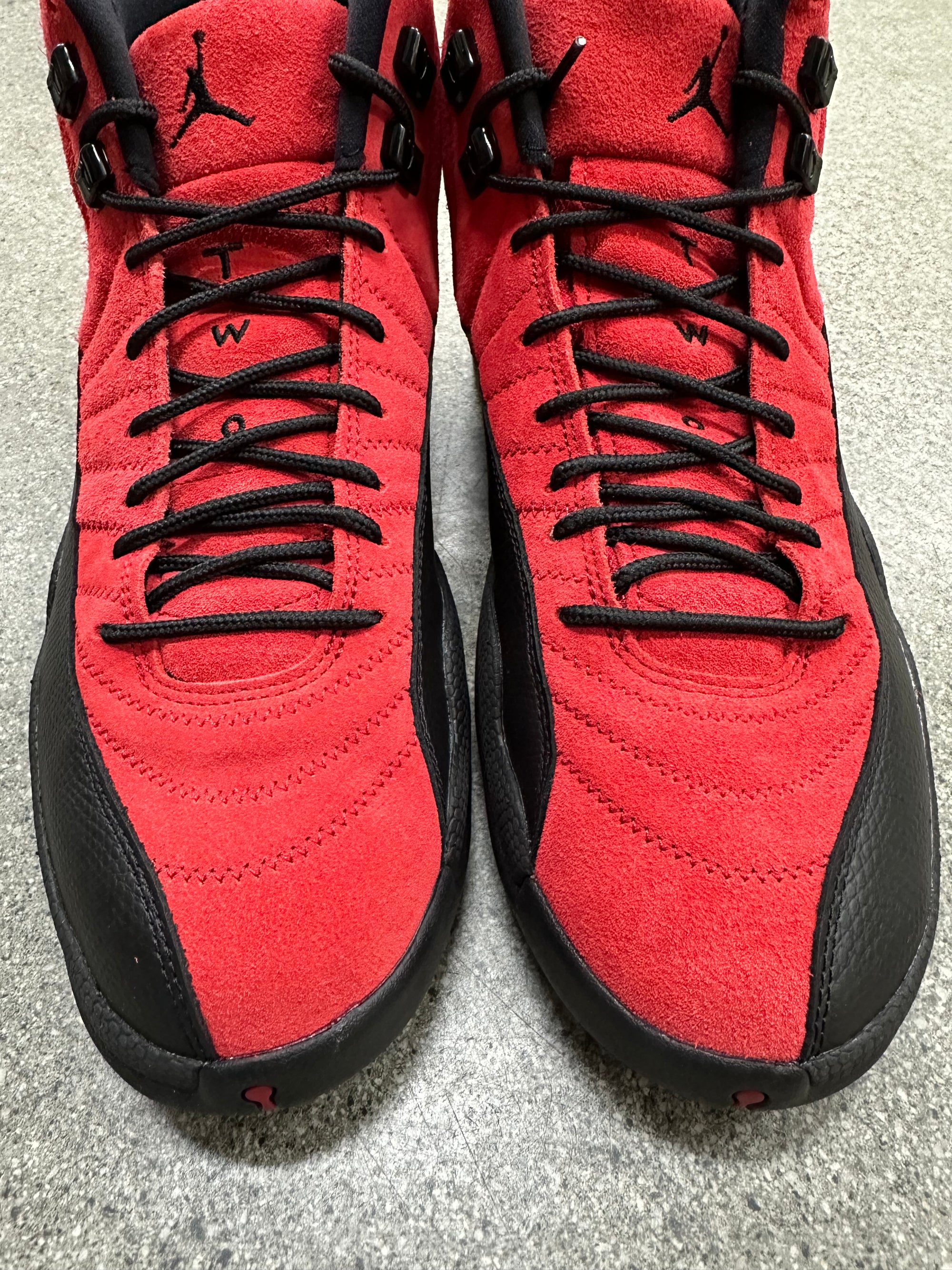 AIR JORDAN 12 REVERSE FLU GAME - SIZE 12 (WORN)