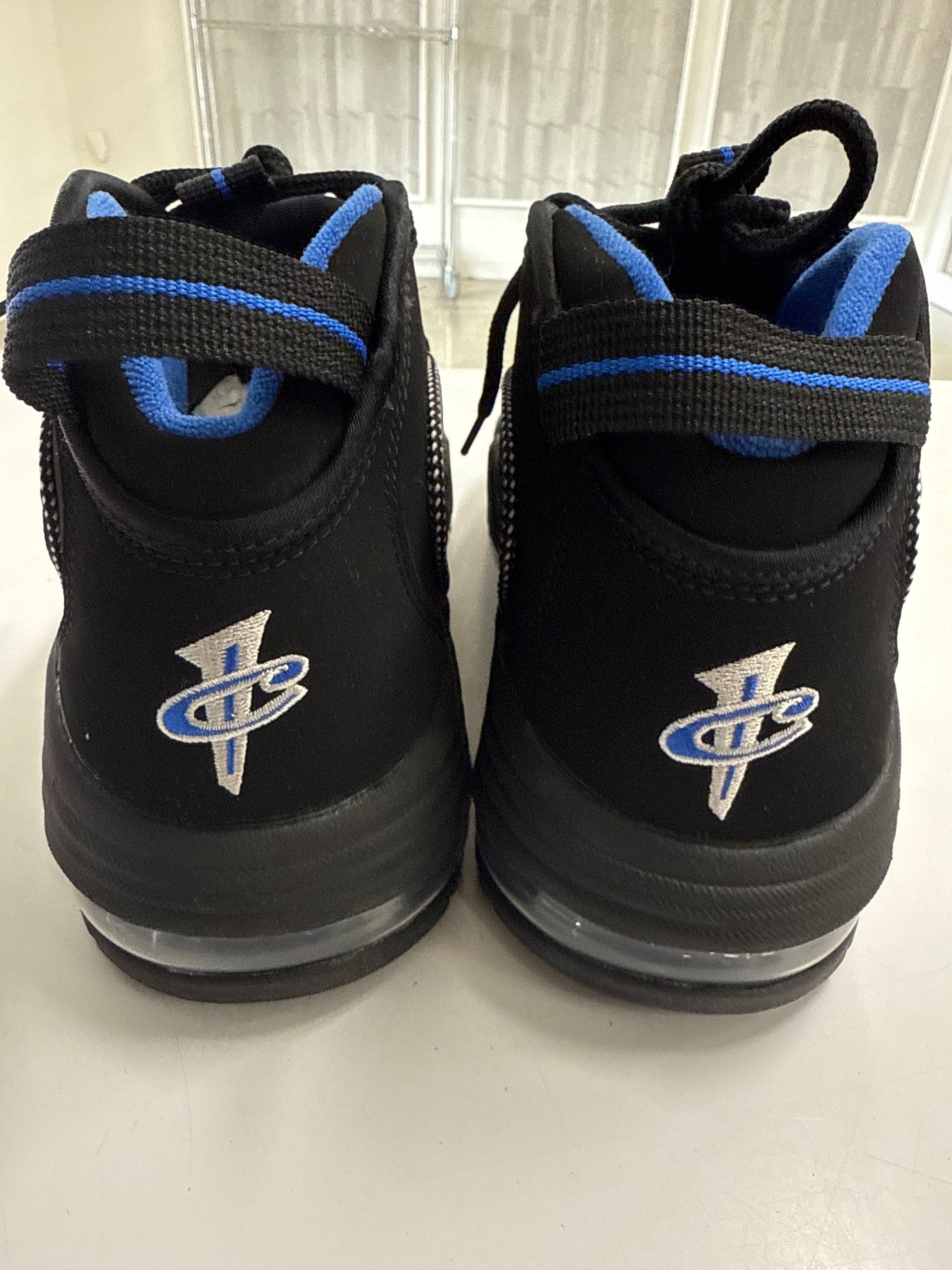 AIR MAX PENNY 1 2022 - SIZE 11 (WORN)