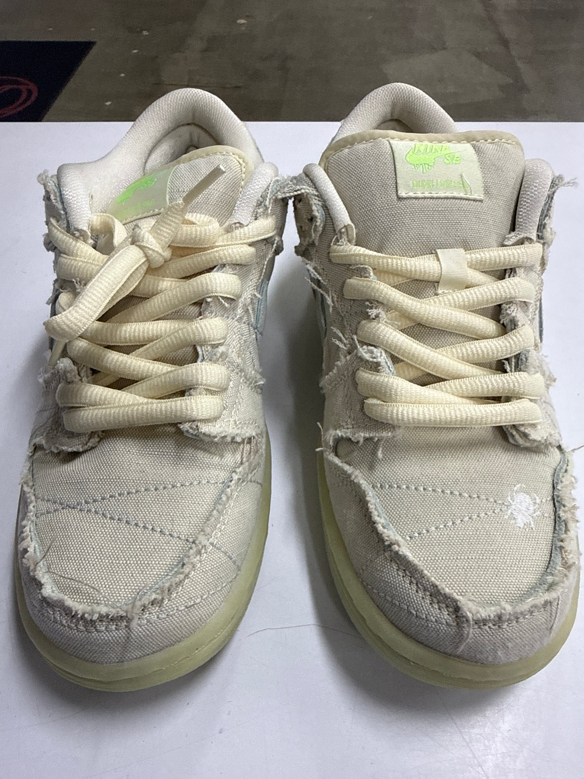 SB DUNK LOW MUMMY - SIZE 8 (WORN)