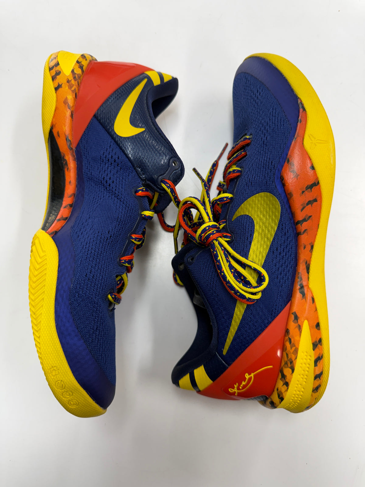 KOBE 8 BARCELONA TIGER - SIZE 9 (WORN)