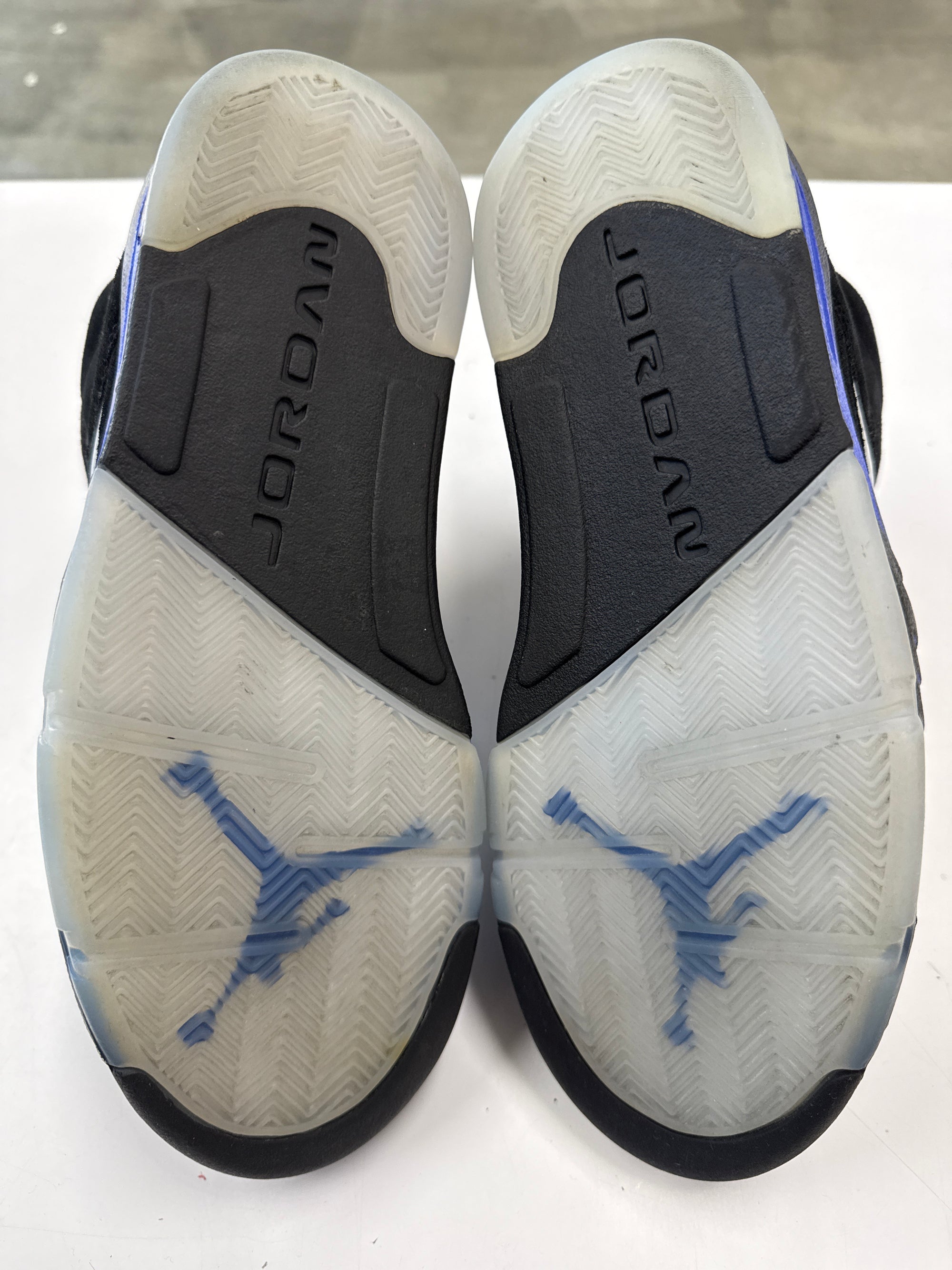 AIR JORDAN 5 RACER BLUE - SIZE 9.5 (WORN)