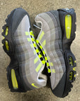 AIR MAX 95 OG BIG BUBBLE NEON - SIZE 8.5 (WORN)