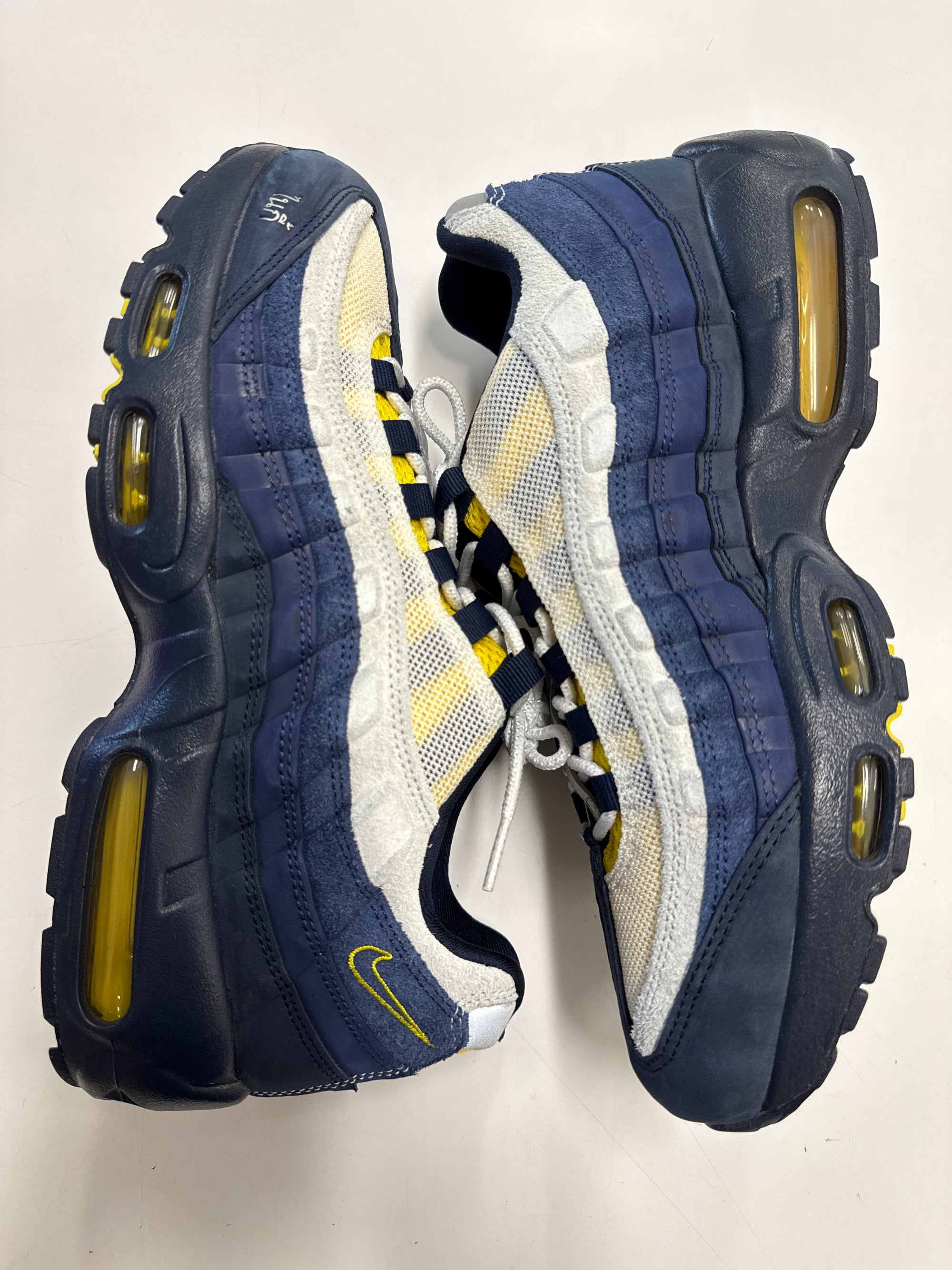 AIR MAX 95 SB ERIC KOSTON OBSIDIAN SPEED YELLOW - SIZE 10.5 (WORN)