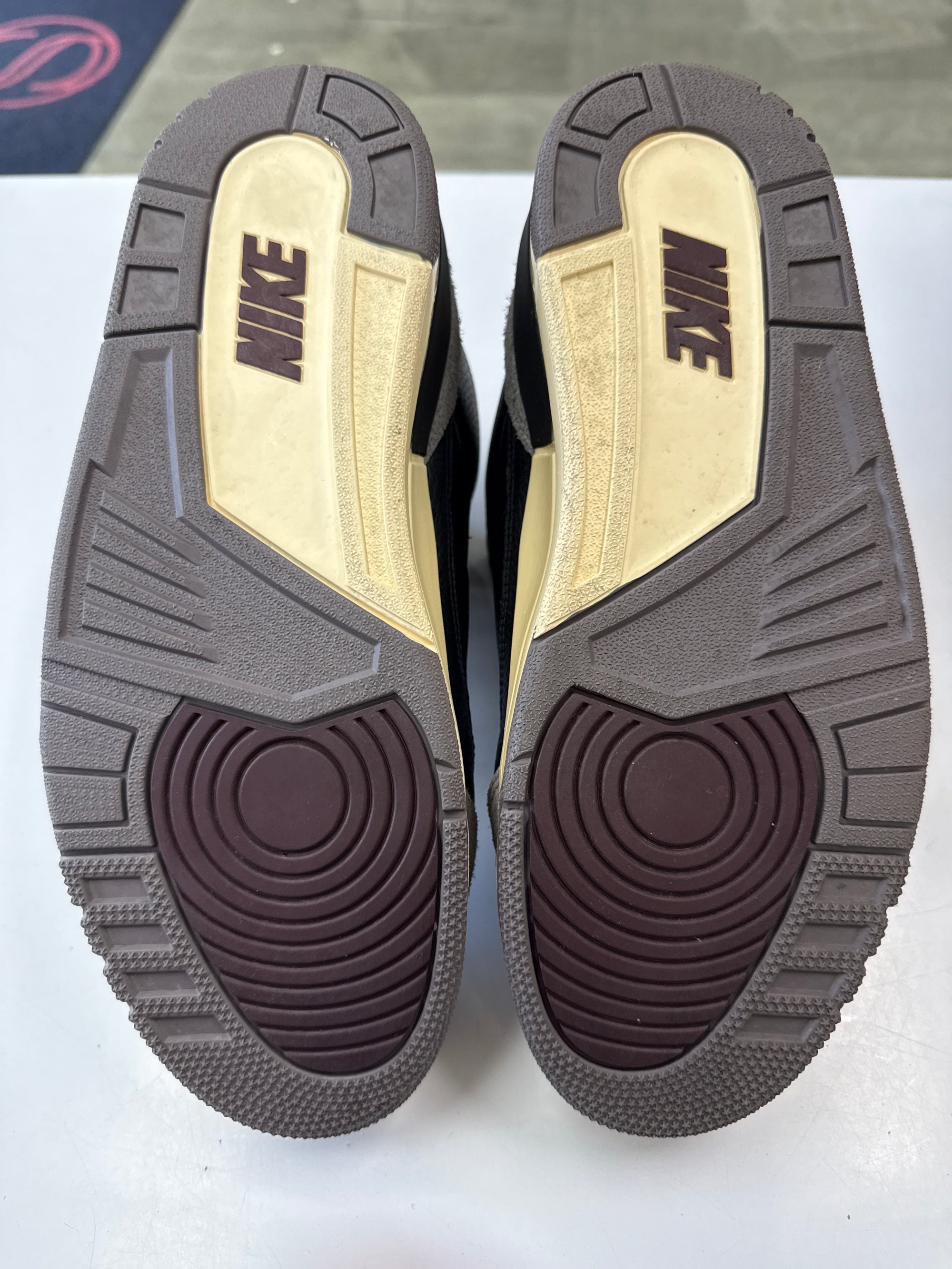 WMNS AIR JORDAN 3 A MA WHILE YOU WERE SLEEPING - SIZE W13.5 M12 (WORN)