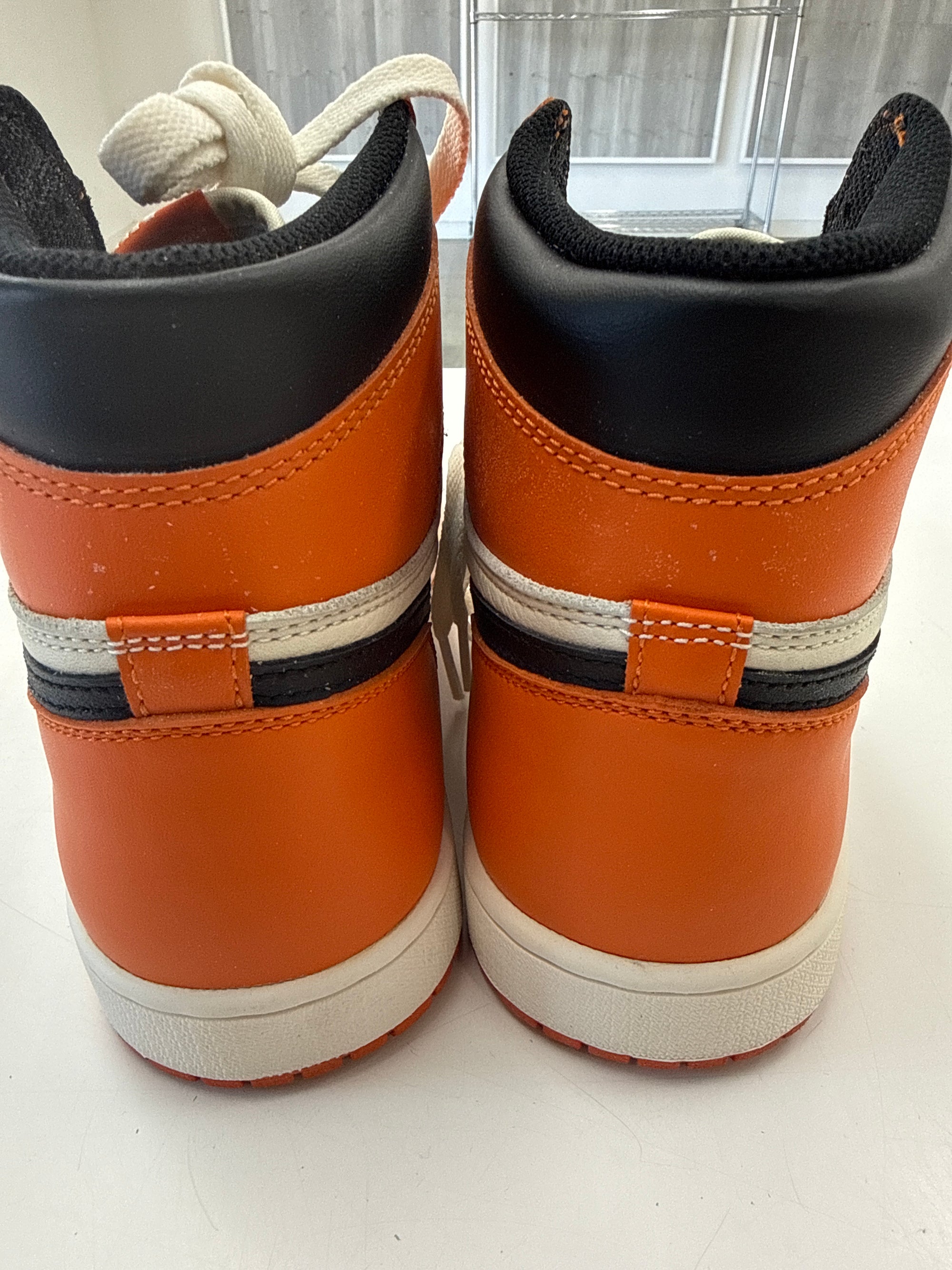 AIR JORDAN 1 HIGH REVERSED SHATTERED - SIZE 10.5 (WORN) - SUPER CLEAN