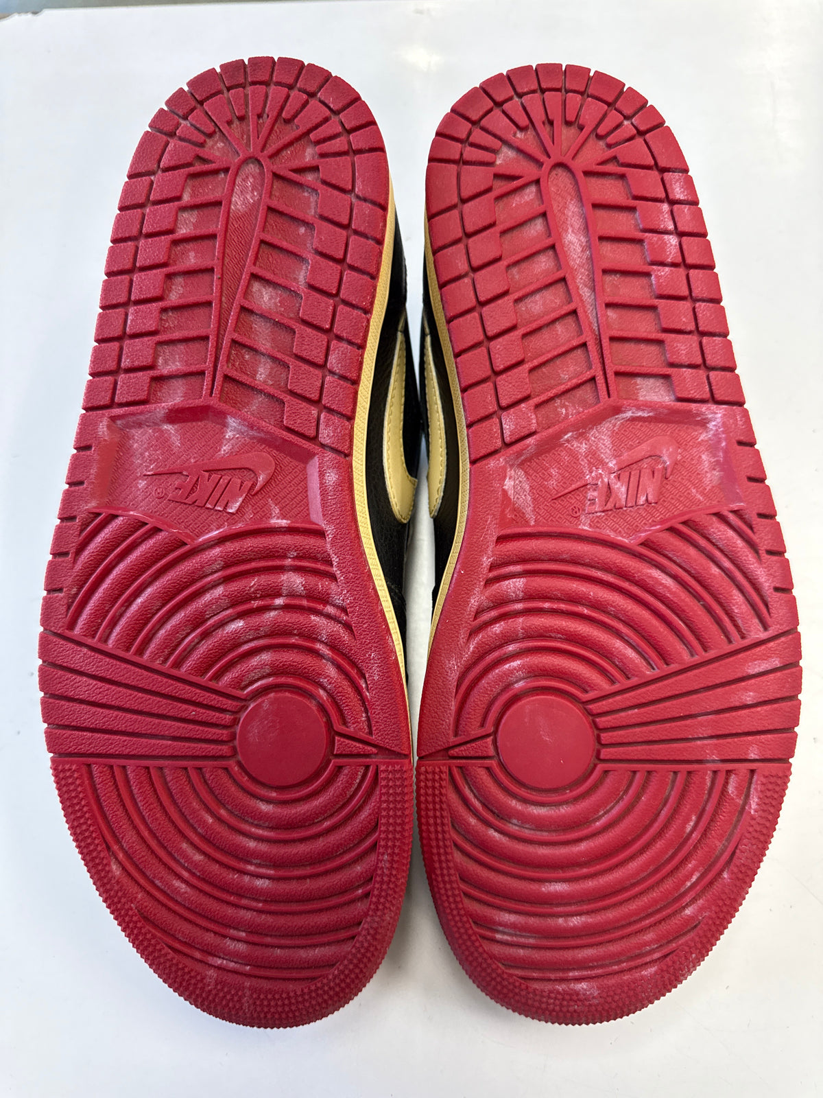 AIR JORDAN 1 LOW NIGEL SYLVESTER - SIZE 10.5 (WORN)